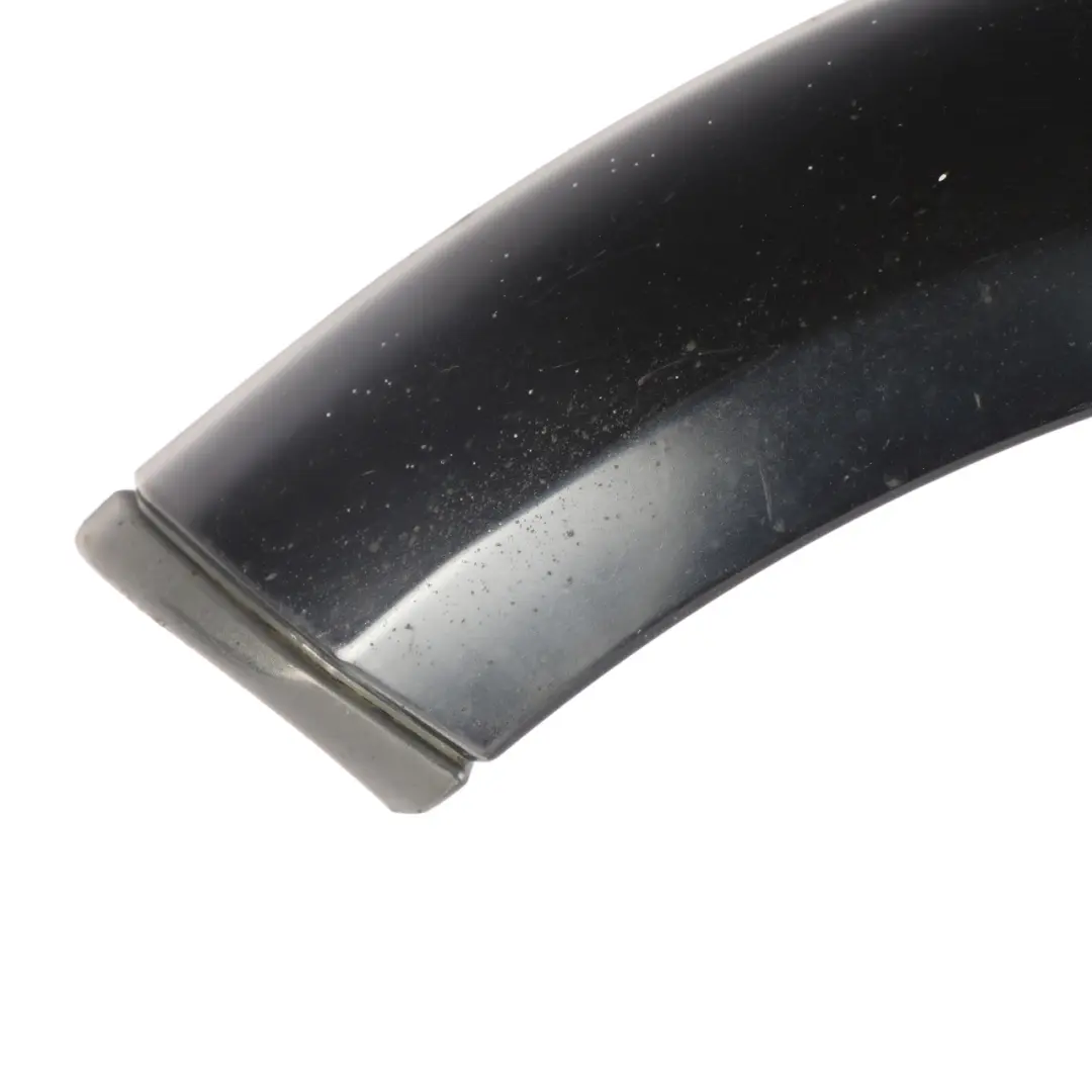 Arch Cover Trim Right O/S to Land Rover Discovery 3 L319 Rear Wheel with Part number 9H22-29148-AW Land Rover Discovery 3 L319 Rear Wheel Arch Cover Trim Right O/S - SKU 9H22-29148-AW-BUB - Part number 9H22-29148-AW