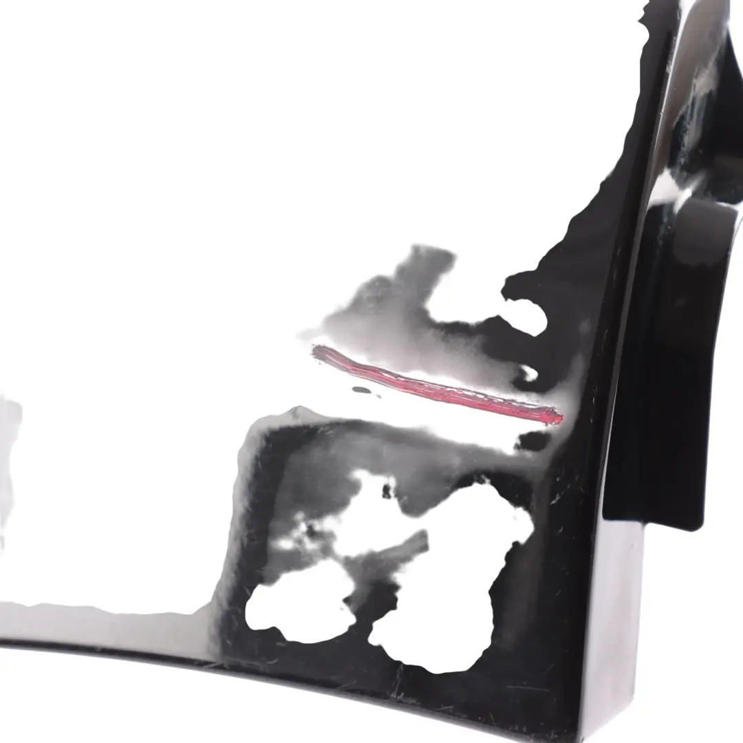 Fender Arch Trim Rear Right O/S Santorini Black-820 to Land Rover Discovery 4 L319 with Part number 9H22-29148-AW Land Rover Discovery 4 L319 Fender Arch Trim Rear Right O/S Santorini Black-820 - SKU 9H22-29148-AW-SAB - Part number 9H22-29148-AW