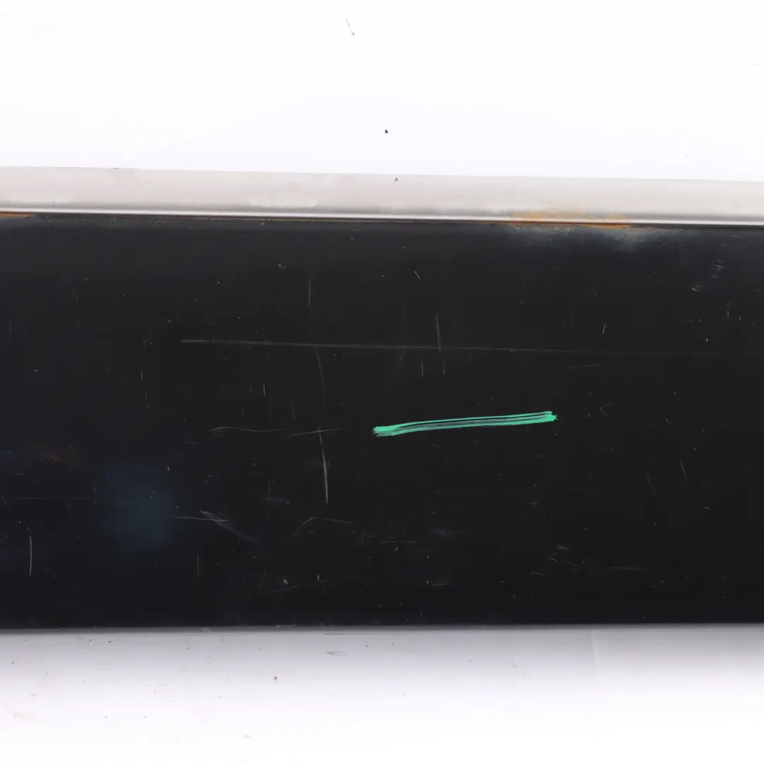 Trim Strip Cover Santorini Black - 820 to Land Rover Discovery 4 L319 Rear Tailgate with Part number 9H22-40706-A Land Rover Discovery 4 L319 Rear Tailgate Trim Strip Cover Santorini Black - 820 - SKU 9H22-40706-A-SAB - Part number 9H22-40706-A