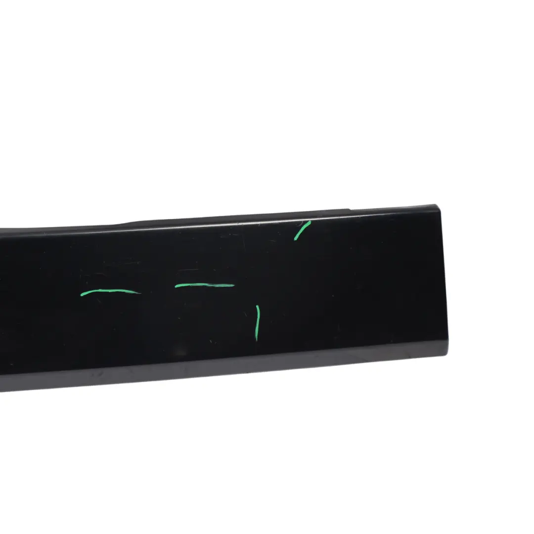 Mk3 L319 Rear Tailgate Trim Strip Cover Black to Land Rover Discovery with Part number 9H22-40706A-BUB Land Rover Discovery Mk3 L319 Rear Tailgate Trim Strip Cover Black - SKU 9H22-40706A - Part number 9H22-40706A-BUB