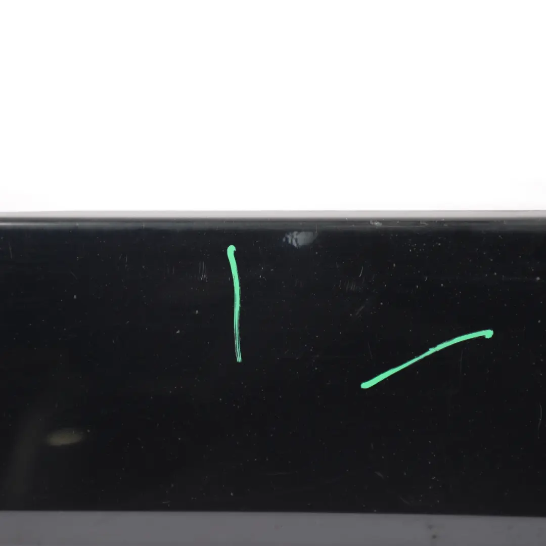 Mk3 L319 Rear Tailgate Trim Strip Cover Black to Land Rover Discovery with Part number 9H22-40706A-BUB Land Rover Discovery Mk3 L319 Rear Tailgate Trim Strip Cover Black - SKU 9H22-40706A - Part number 9H22-40706A-BUB