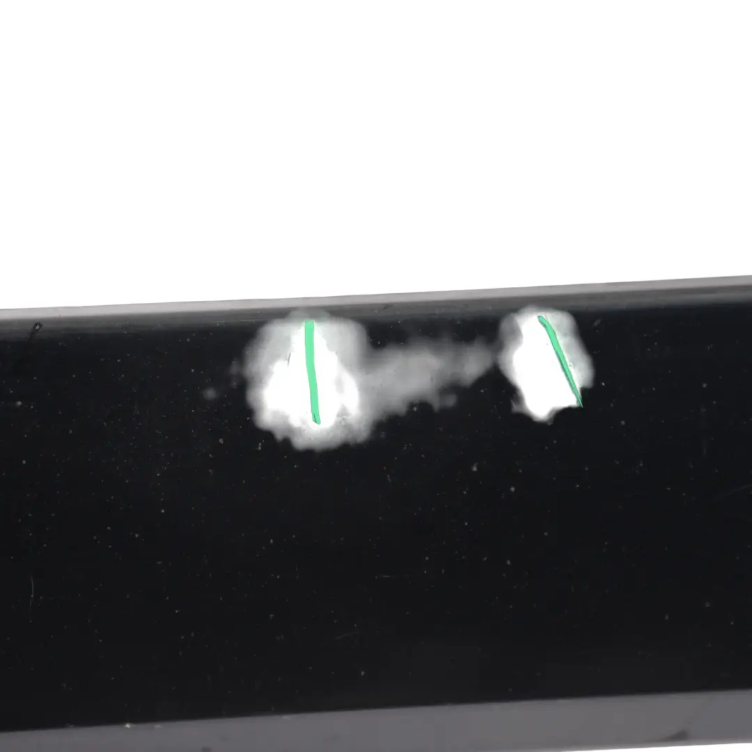 Mk3 L319 Rear Tailgate Trim Strip Cover Black to Land Rover Discovery with Part number 9H22-40706A-BUB Land Rover Discovery Mk3 L319 Rear Tailgate Trim Strip Cover Black - SKU 9H22-40706A - Part number 9H22-40706A-BUB