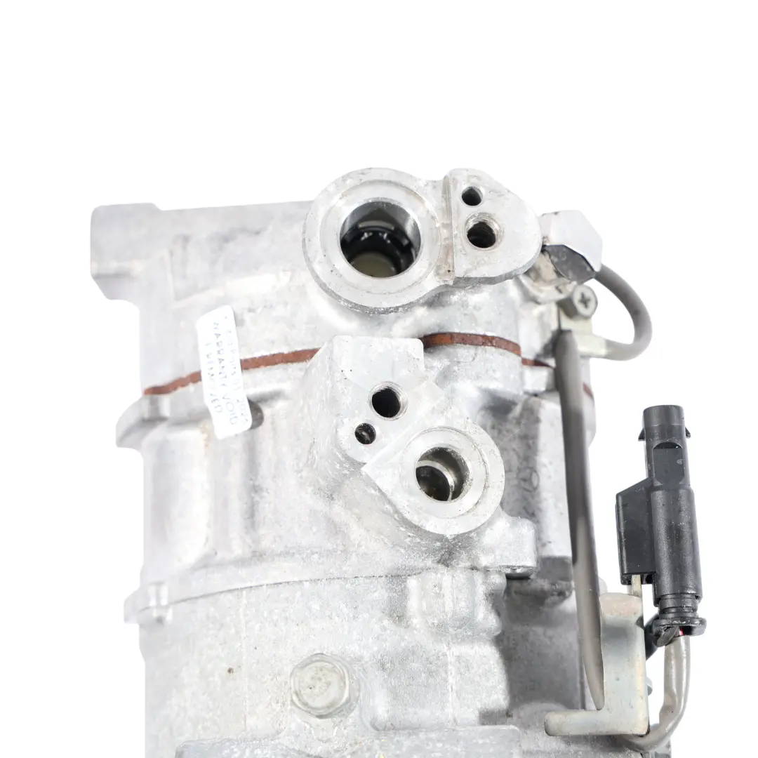 A/C Bomba Aire Acondicionado Compresor M254 para Mercedes W206 con número de pieza A0008300604 Mercedes W206 A/C Bomba Aire Acondicionado Compresor M254 - SKU A0008300604 - Número de pieza A0008300604