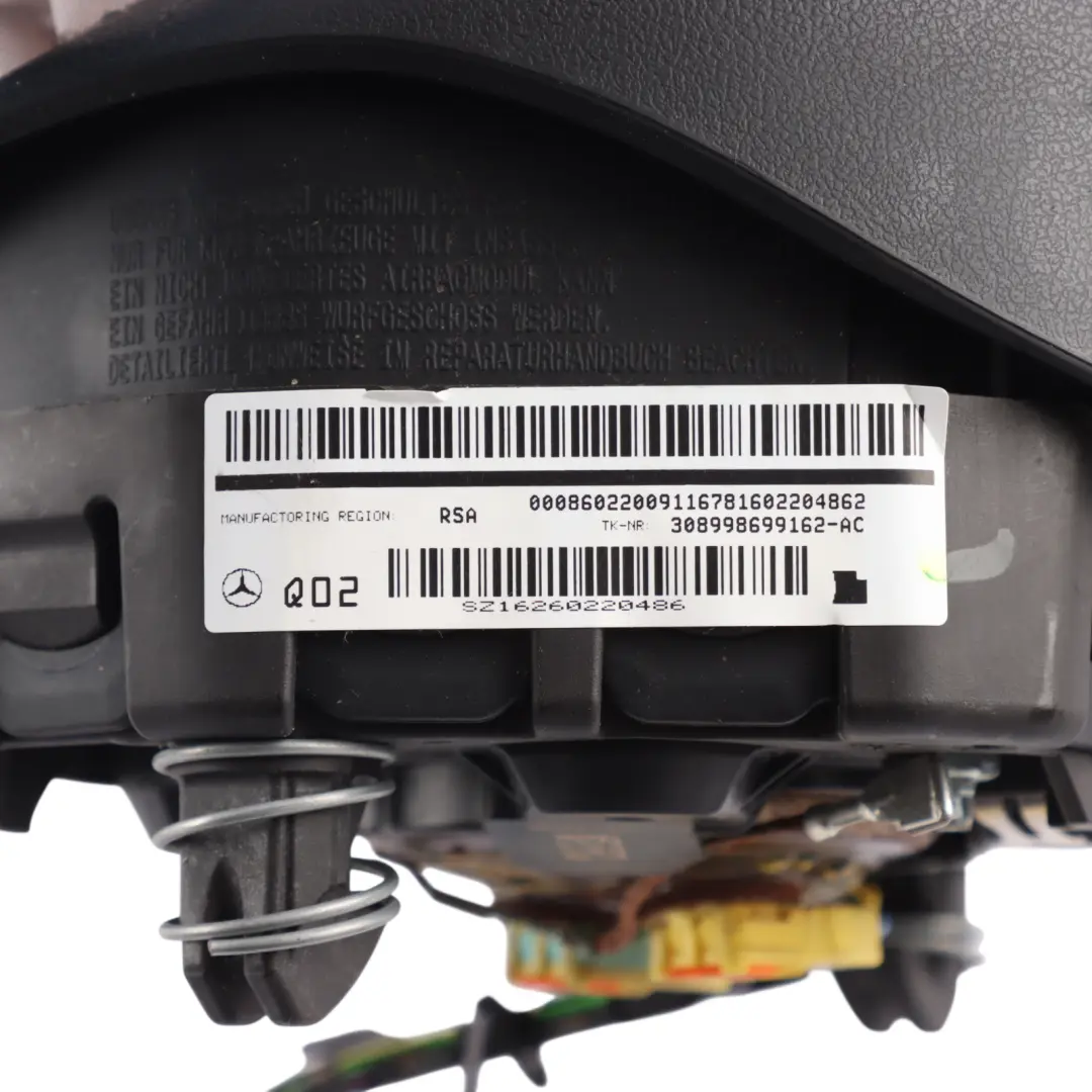 Mercedes W205 Steering Wheel Air Module Driver's Side DAMAGED - SKU A0008602200-2 - Part number A0008602200