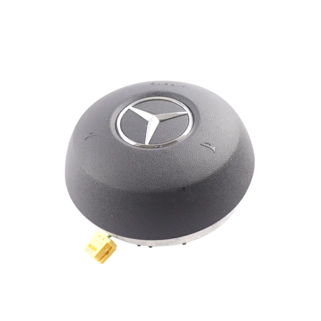 Driver Steering Wheel Air Module Unit to Mercedes W205 with Part number A0008606400 Mercedes W205 Driver Steering Wheel Air Module Unit - SKU A0008606400 - Part number A0008606400