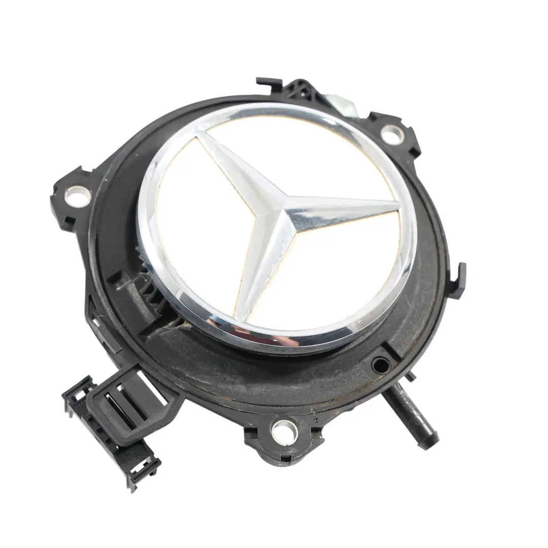 Poignée De Coffre Hayon Badge Blanc Diamant - 799 pour Mercedes GLC C253 à propos du numéro de pièce A0997500300 Mercedes GLC C253 Poignée De Coffre Hayon Badge Blanc Diamant - 799 - SKU A0997500300-DMW - Numéro de pièce A0997500300