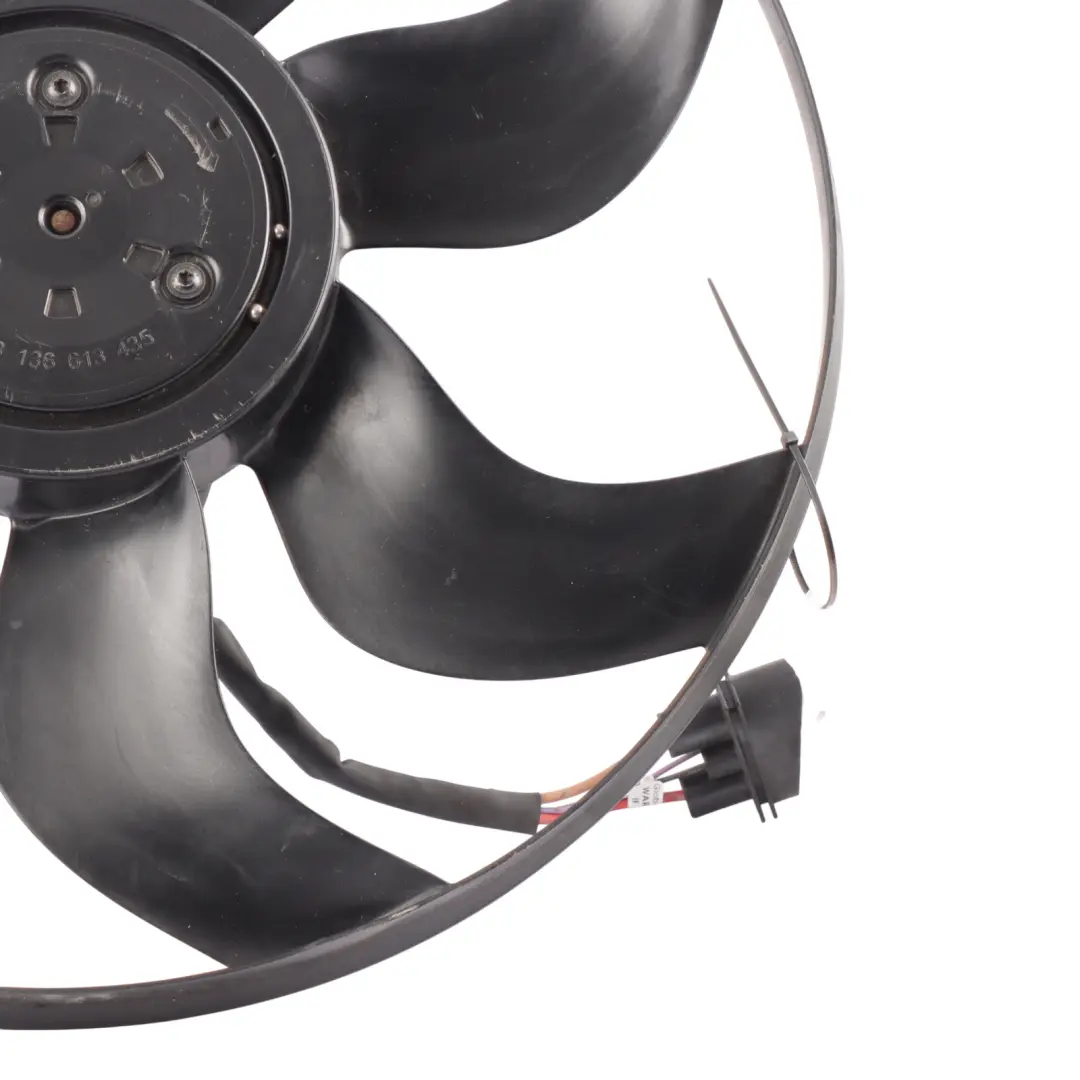 Mercedes W205 Diesel Wentylator Chłodnicy Z Obudową 400W - SKU A0999061300-1 - Numer Części A0999061300