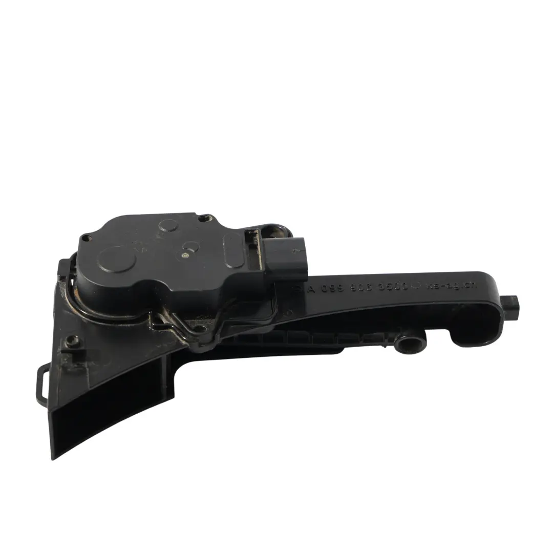 Mercedes W205 Motore Raffreddamento Radiatore Ventola Attuatore Parte Presa - SKU A0999063500-1 - Numero di parte A0999063500