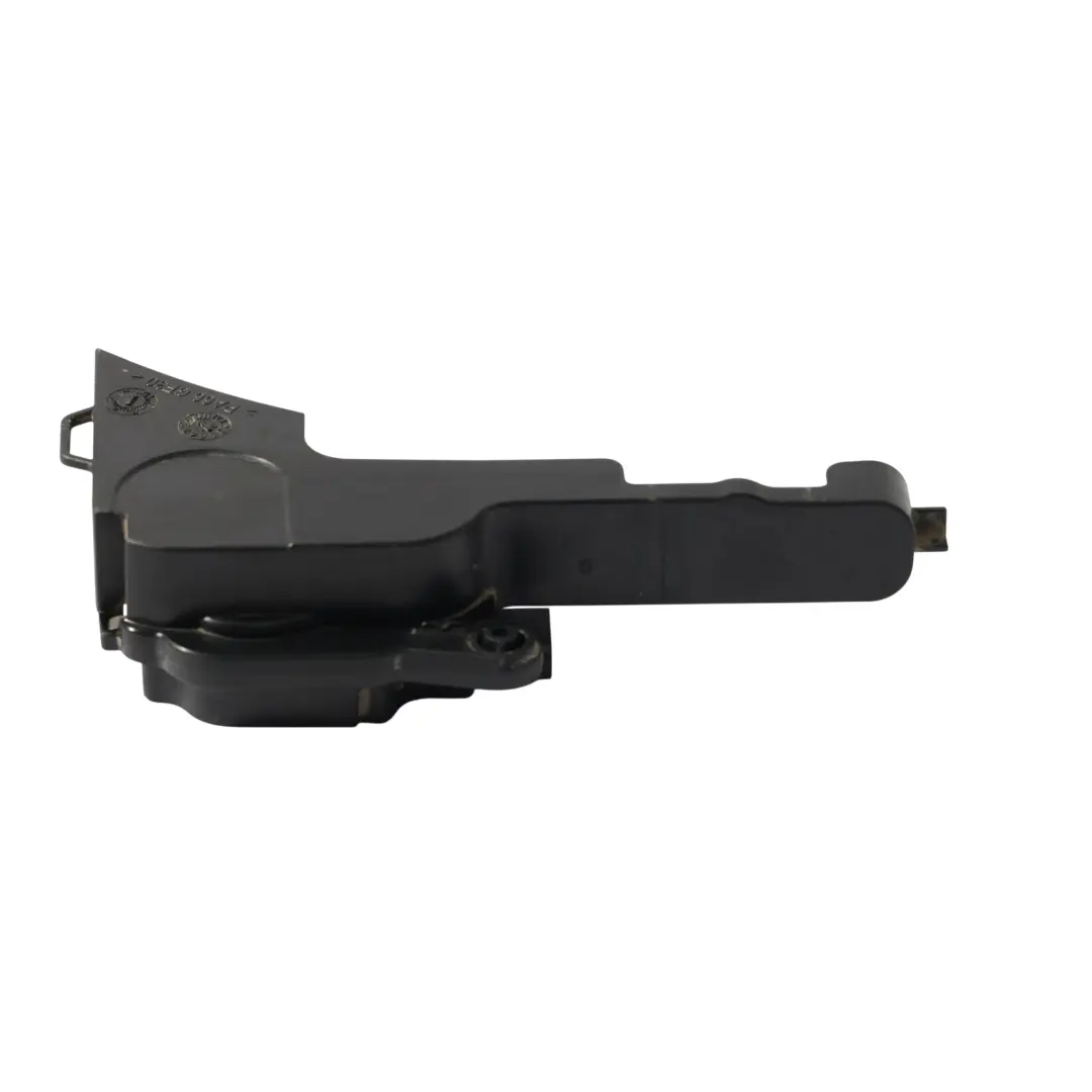 Mercedes W205 Motor Refrigeración Radiador Ventilador Actuador Parte Socket - SKU A0999063500-1 - Número de pieza A0999063500