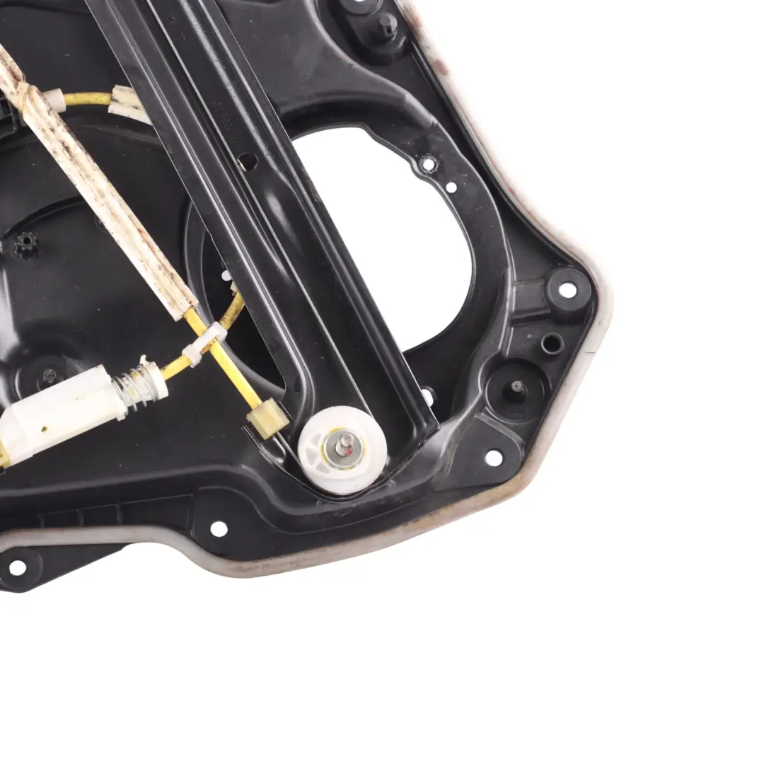 WIndow Lifter Rear Right O/S Regulator Motor to Mercedes CLA C117 with Part number A1177302600 Mercedes CLA C117 WIndow Lifter Rear Right O/S Regulator Motor - SKU A1177302600 - Part number A1177302600