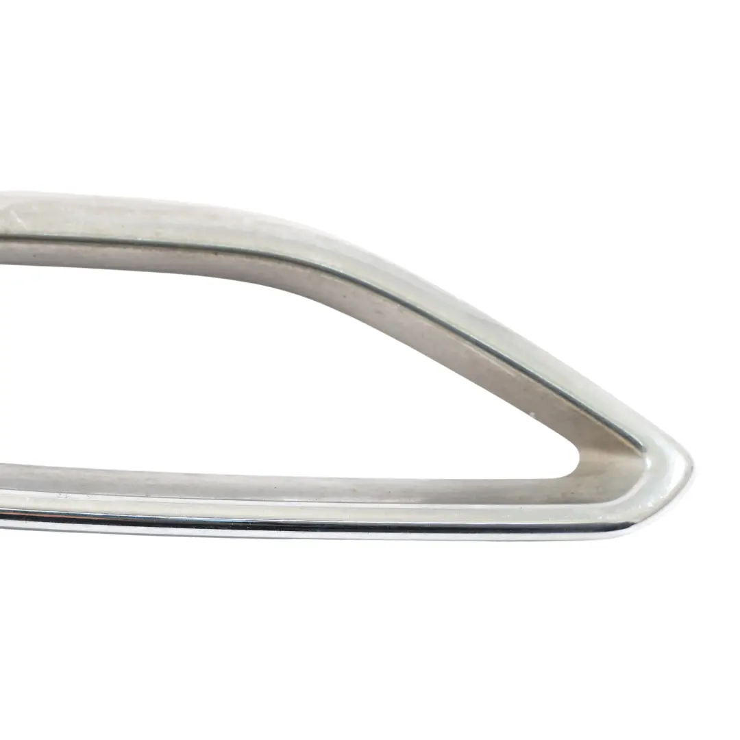 Parachoques Trasero Tapa De Escape Derecha para Mercedes CLA C118 con número de pieza A1184920200 Mercedes CLA C118 Parachoques Trasero Tapa De Escape Derecha - SKU A1184920200 - Número de pieza A1184920200