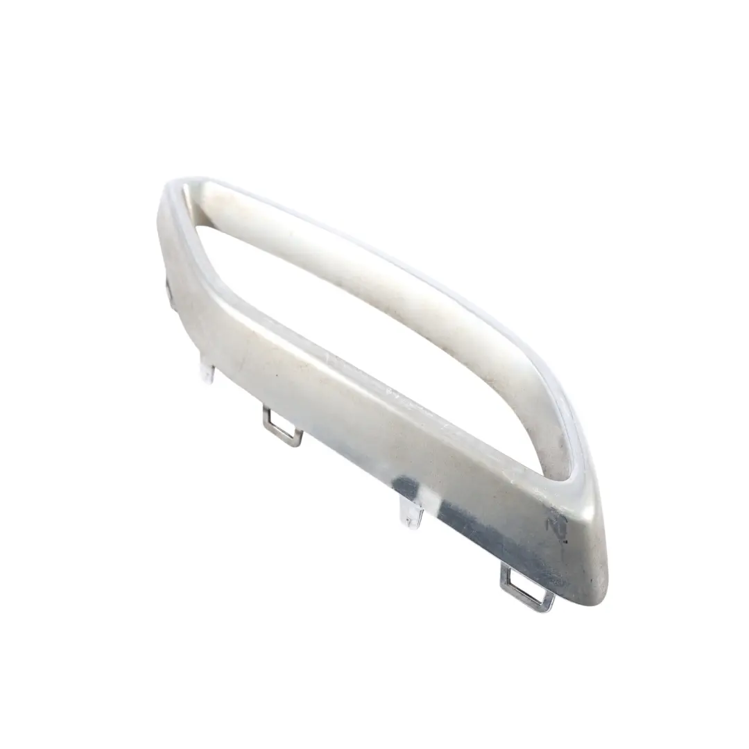 Mercedes CLA C118 Parachoques Trasero Tapa De Escape Derecha - SKU A1184920200 - Número de pieza A1184920200