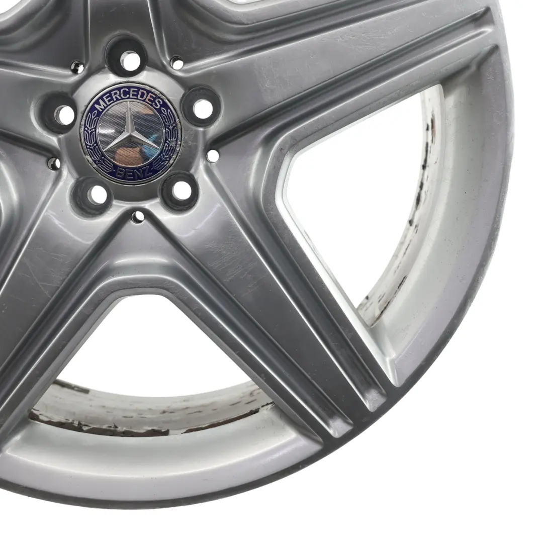 Cerchio In Lega Anteriore Argento 21" 9J ET:60 per Mercedes ML W164 AMG con numero di parte A1644015202 Mercedes ML W164 AMG Cerchio In Lega Anteriore Argento 21" 9J ET:60 - SKU A1644015202-1 - Numero di parte A1644015202