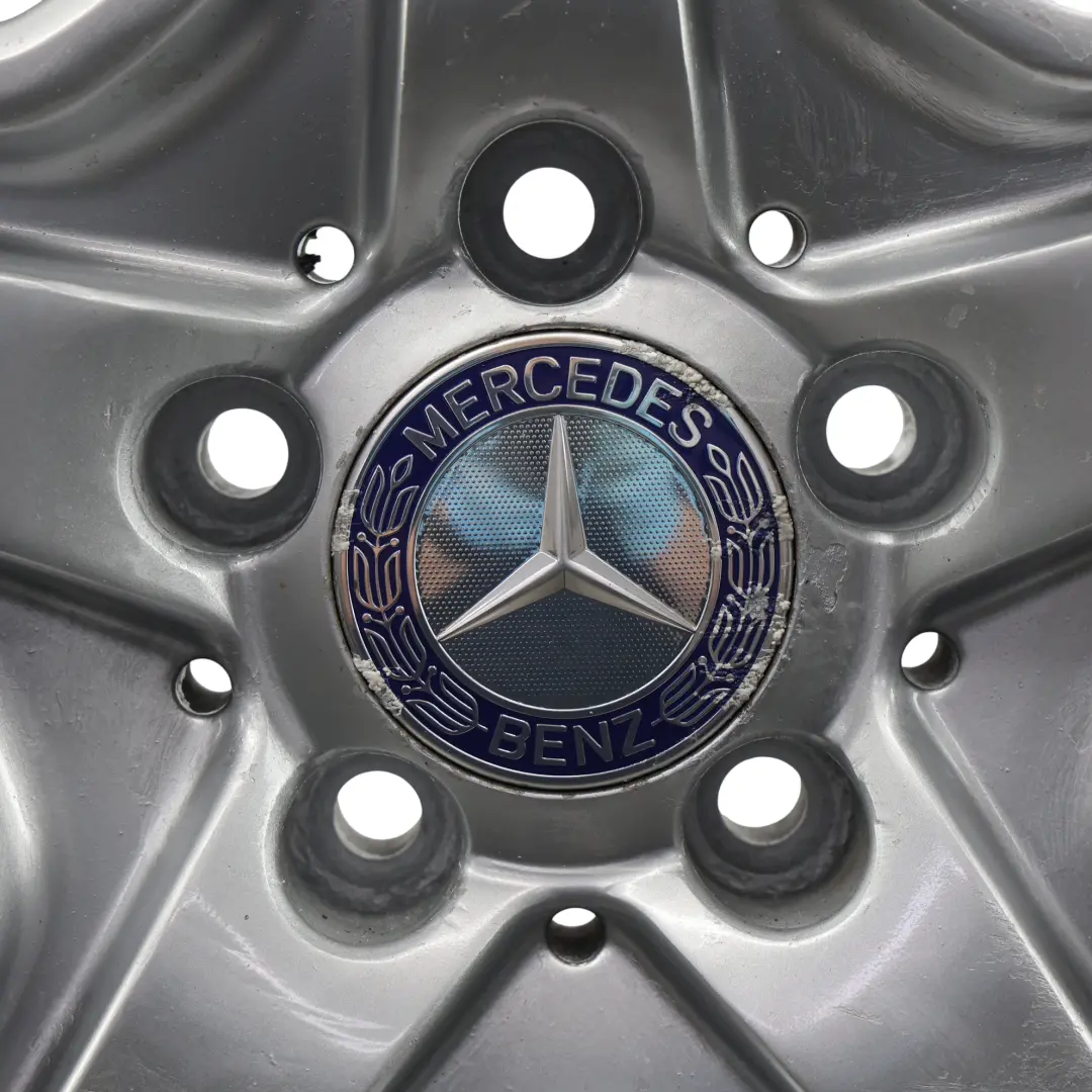 Cerchio In Lega Anteriore Argento 21" 9J ET:60 per Mercedes ML W164 AMG con numero di parte A1644015202 Mercedes ML W164 AMG Cerchio In Lega Anteriore Argento 21" 9J ET:60 - SKU A1644015202-1 - Numero di parte A1644015202