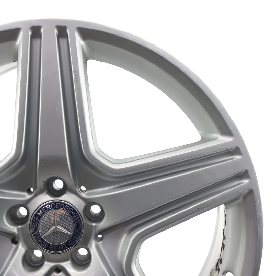 Silberne AMG Felge 21" 9J ET:48 5-Speichen für Mercedes ML W164 mit Teilenummer A1644015302 Mercedes ML W164 Silberne AMG Felge 21" 9J ET:48 5-Speichen - SKU A1644015302-2 - Teilenummer A1644015302