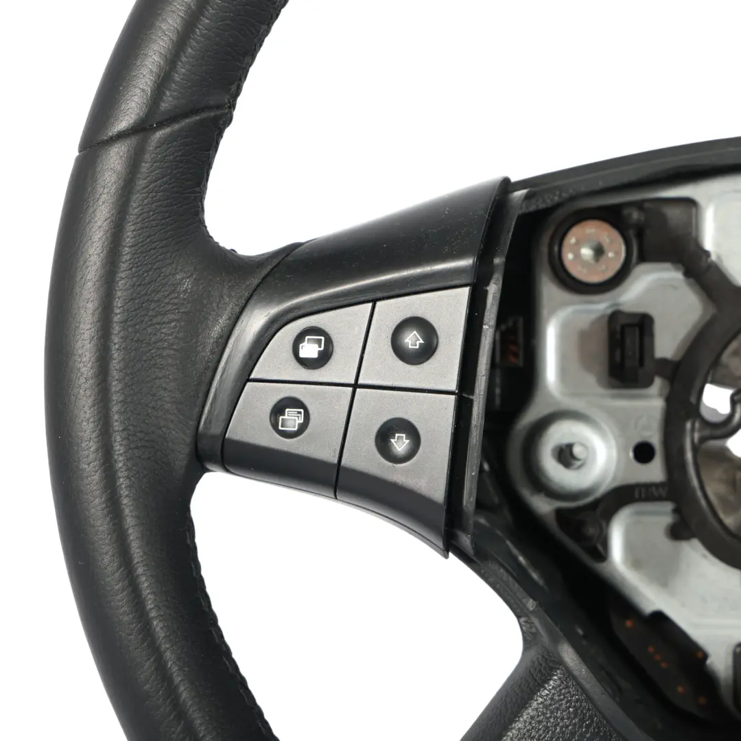  Mercedes-Benz Classe B W245 Volant multifonctions en cuir noir - SKU A1644601403 - Numéro de pièce A1644601403