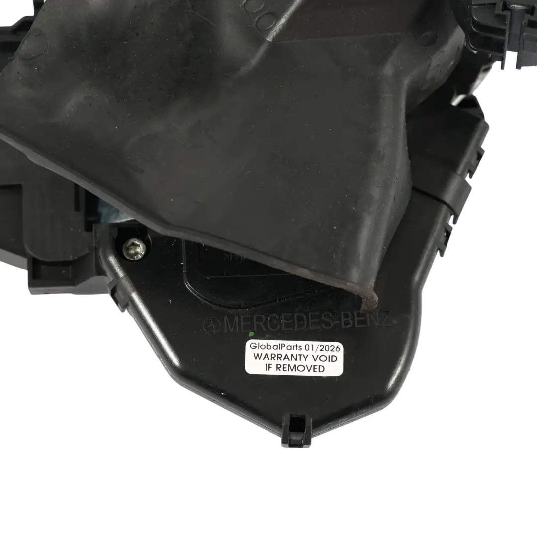 Mechanizm Zamka Drzwi Prawy Przód do Mercedes ML W164 o numerze A1647602234 Mercedes ML W164 Mechanizm Zamka Drzwi Prawy Przód - SKU A1647602234 - Numer Części A1647602234