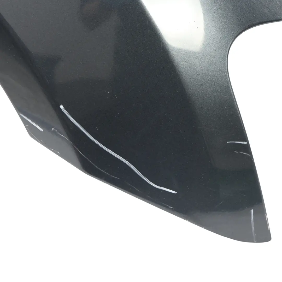 Pannello Laterale Anteriore Destro Parafango Tenorite Grey - 755 per Mercedes W164 con numero di parte A1648810201 Mercedes W164 Pannello Laterale Anteriore Destro Parafango Tenorite Grey - 755 - SKU A1648810201-TNG - Numero di parte A1648810201