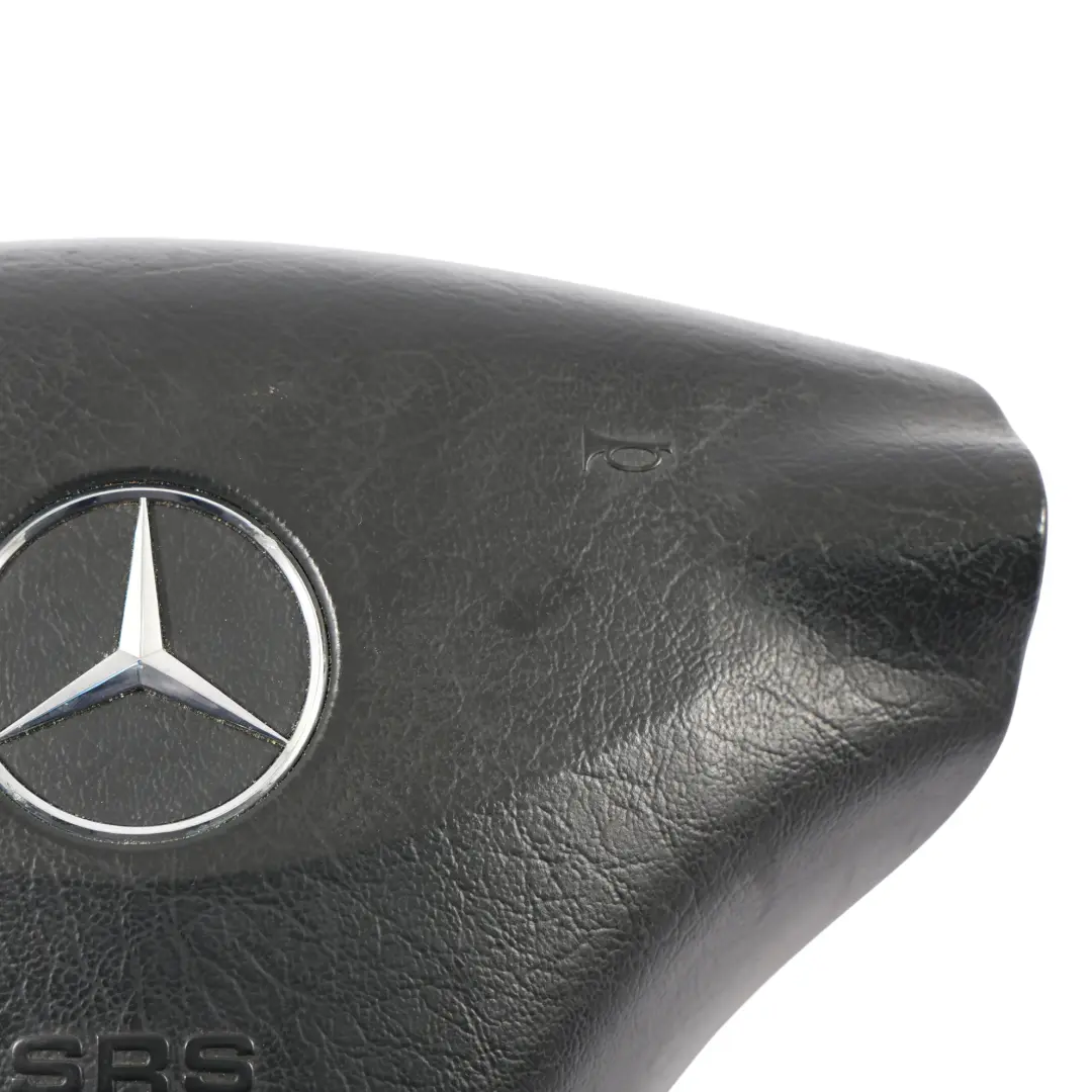 klasa W168 Poduszka AIRBAG kierowcy do MERCEDES A o numerze A1684600298 MERCEDES A klasa W168 Poduszka AIRBAG kierowcy - SKU A1684600298 - Numer Części A1684600298