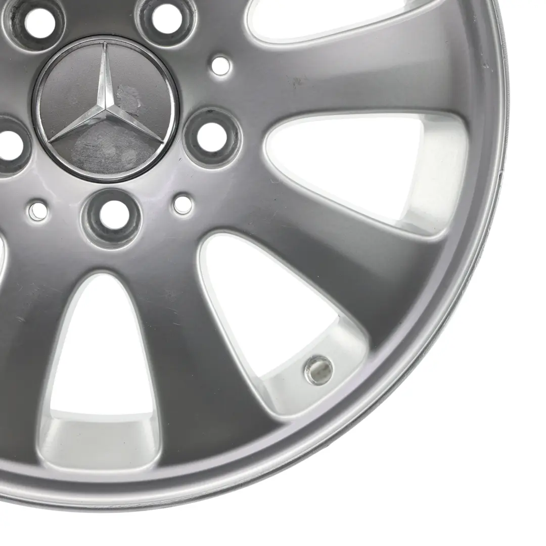 Mercedes W169 jante alliage argentée 15" ET:44 6J - SKU A1694010002-1 - Numéro de pièce A1694010002