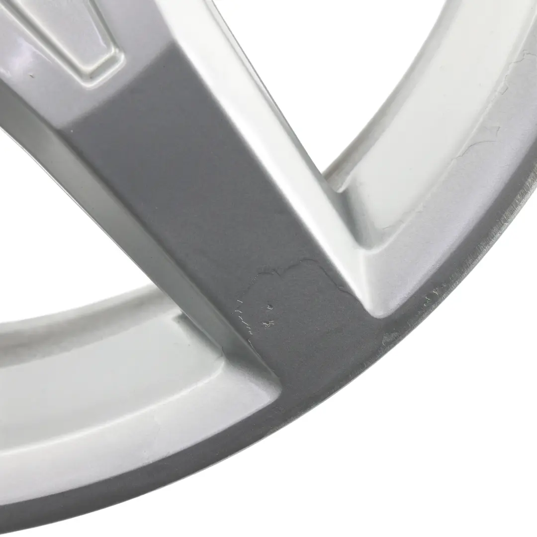 Felga Aluminiowa Przednia 18" 7,5J ET:42 do Mercedes SLK R172 o numerze A1724012602 Mercedes SLK R172 Felga Aluminiowa Przednia 18" 7,5J ET:42 - SKU A1724012602-1 - Numer Części A1724012602