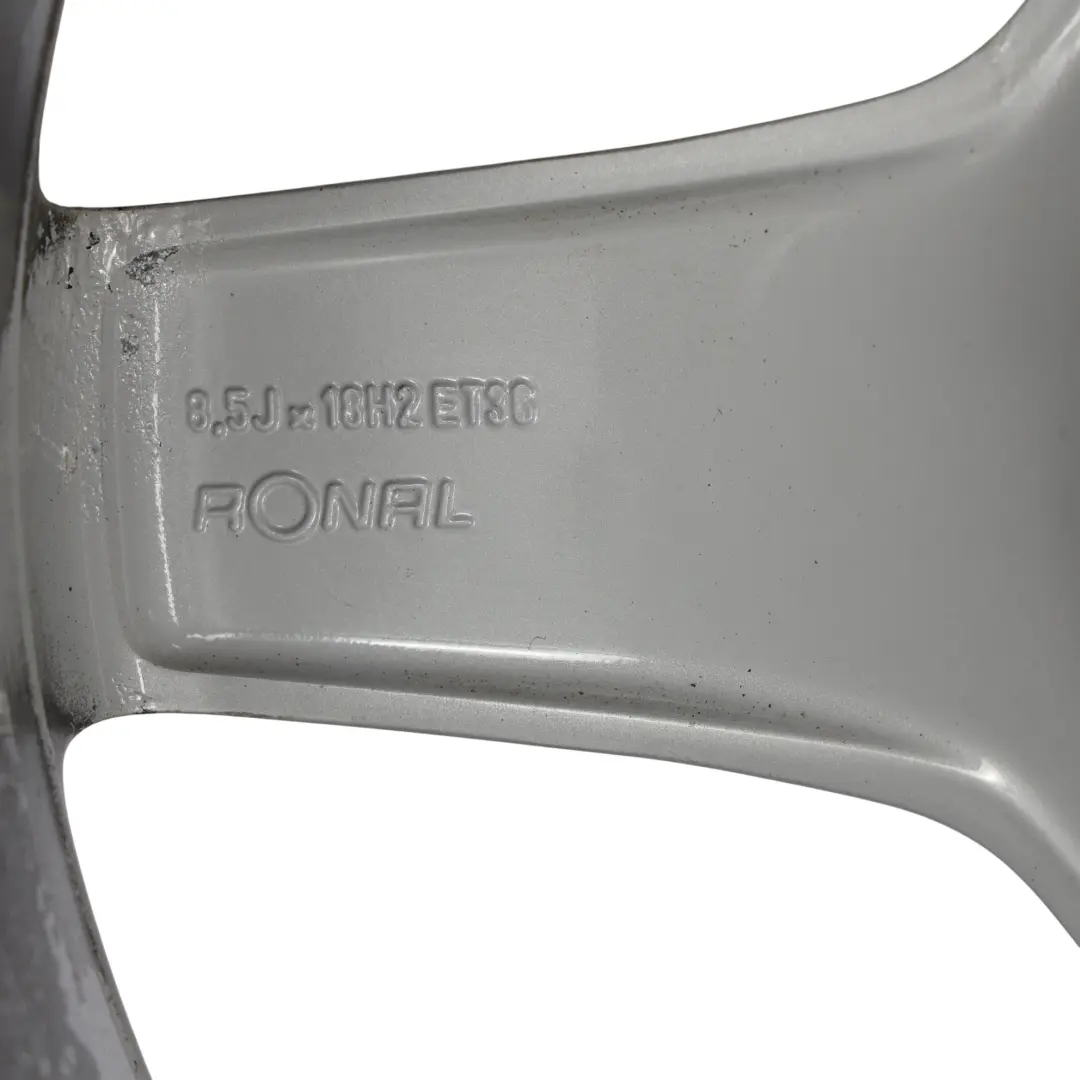 Cerchio posteriore lega argento 18" ET:36 8,5J 5 razze per Mercedes R172 con numero di parte A1724012702 Mercedes R172 Cerchio posteriore lega argento 18" ET:36 8,5J 5 razze - SKU A1724012702-1 - Numero di parte A1724012702