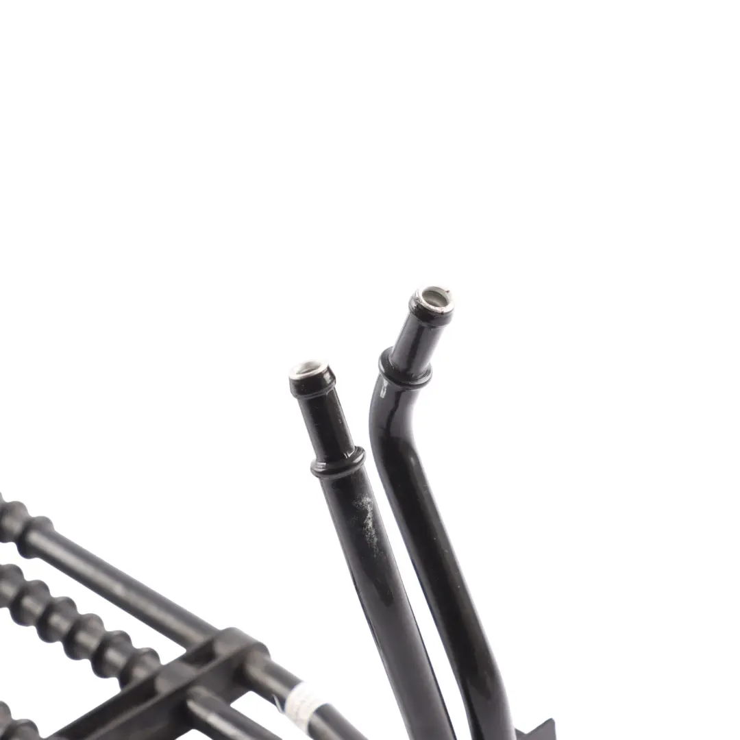 Durite Refroidissement Radiateur Direction Assistée pour Mercedes R172 à propos du numéro de pièce A1724603824 Mercedes R172 Durite Refroidissement Radiateur Direction Assistée - SKU A1724603824 - Numéro de pièce A1724603824