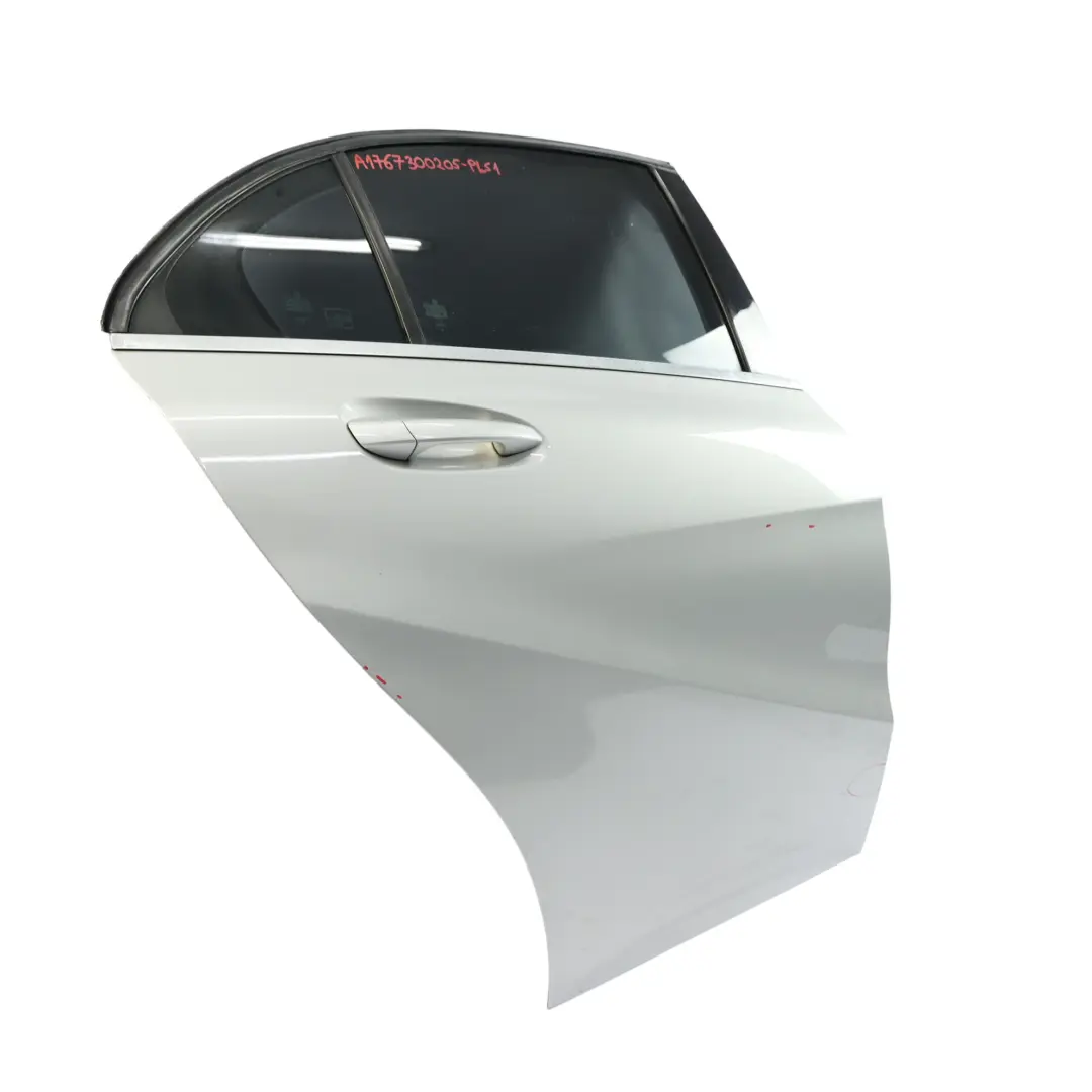 Arrière Droite Polar Silver Argent Métallisé - 761 pour Mercedes W176 Porte à propos du numéro de pièce A1767300205 Mercedes W176 Porte Arrière Droite Polar Silver Argent Métallisé - 761 - SKU A1767300205-PLS1 - Numéro de pièce A1767300205
