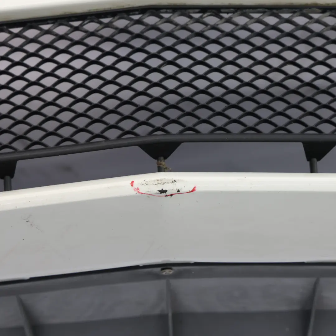 Zderzak Przedni AMG Calcite White Biały - 650 do Mercedes W176 o numerze A1768805340 Mercedes W176 Zderzak Przedni AMG Calcite White Biały - 650 - SKU A1768805340-CW - Numer Części A1768805340