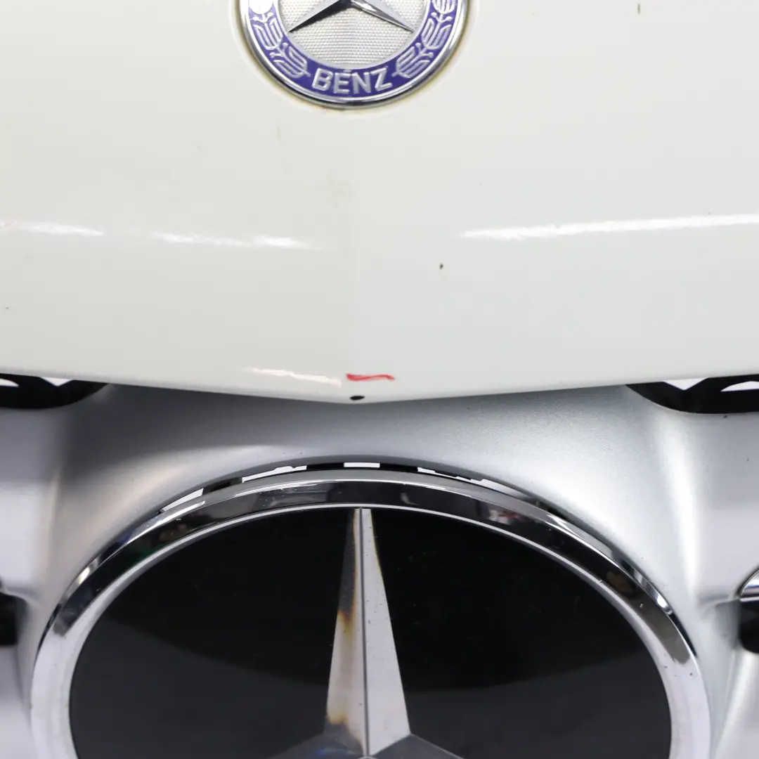 Zderzak Przedni AMG Calcite White Biały - 650 do Mercedes W176 o numerze A1768805340 Mercedes W176 Zderzak Przedni AMG Calcite White Biały - 650 - SKU A1768805340-CW - Numer Części A1768805340