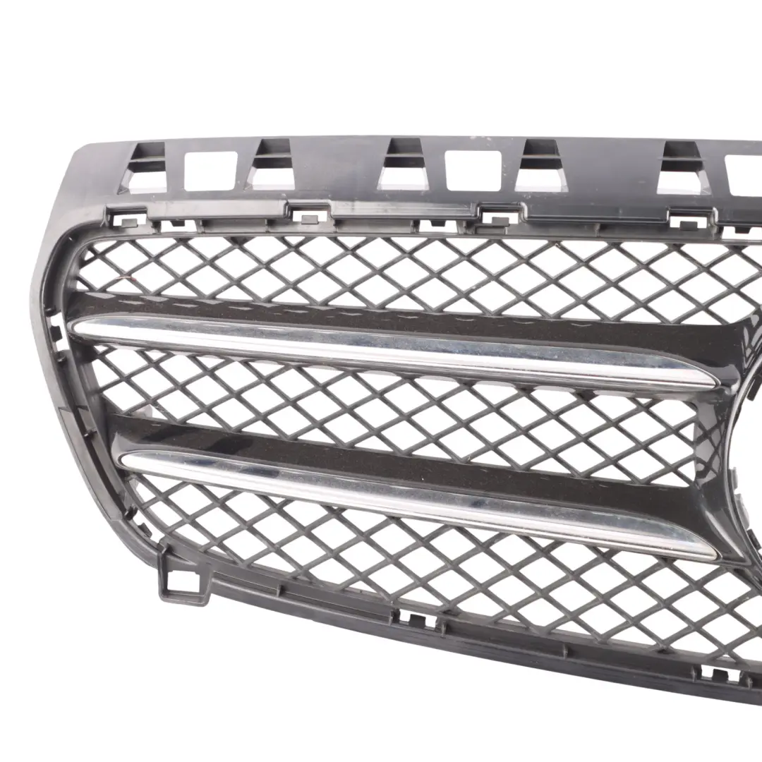 Mercedes W176 Radiador Rejilla Capó Delantero Panel Viga Kosmos Negro - 191 - SKU A1768880260-KB - Número de pieza A1768880260
