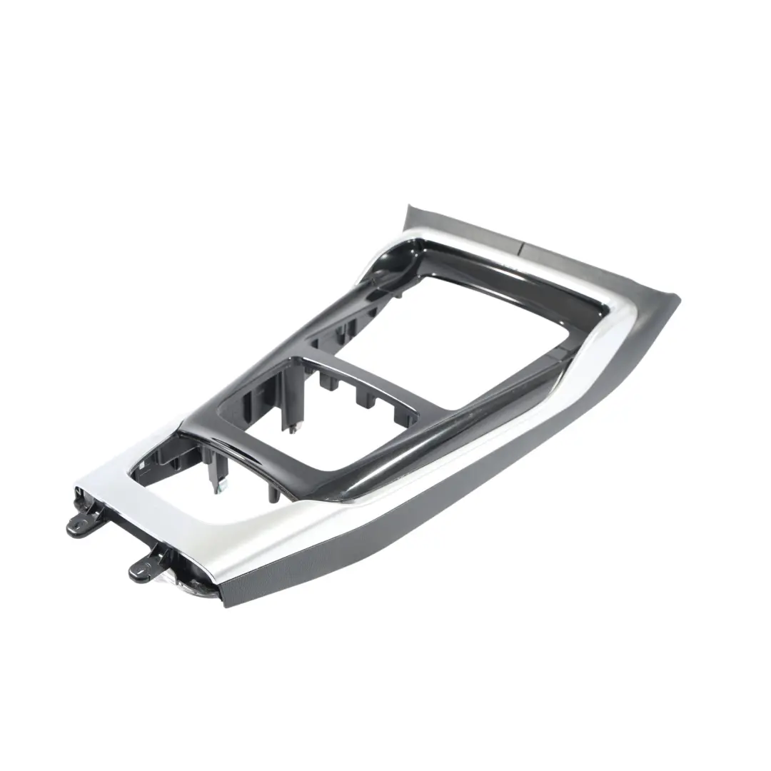 Coprire console centrale Trim Gear Surround Frame per Mercedes W177 con numero di parte A1776802004 Mercedes W177 Coprire console centrale Trim Gear Surround Frame - SKU A1776802004-1 - Numero di parte A1776802004