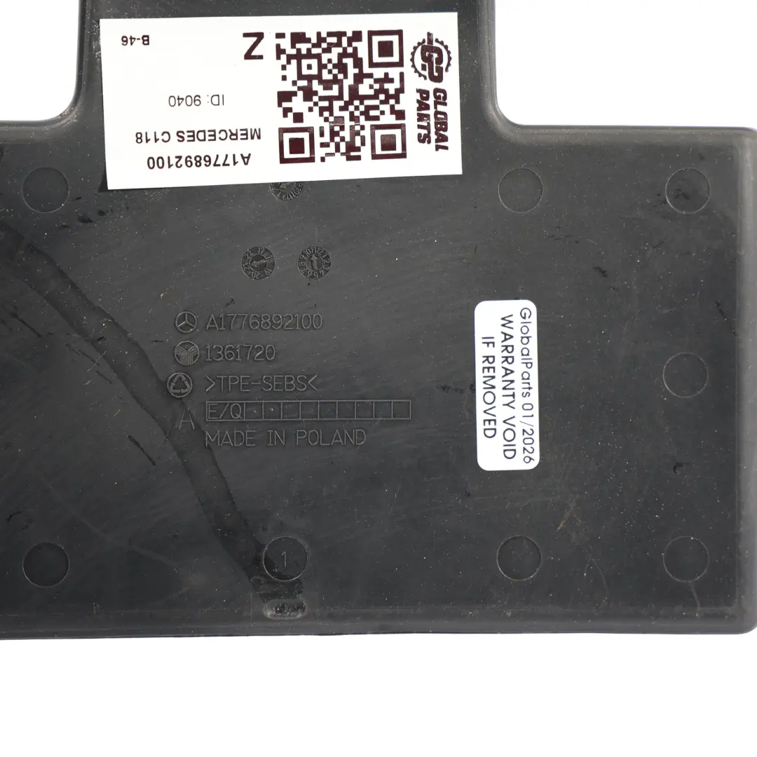 Mercedes C118 Tapis Rangement En Caoutchouc Console Centrale - SKU A1776892100 - Numéro de pièce A1776892100