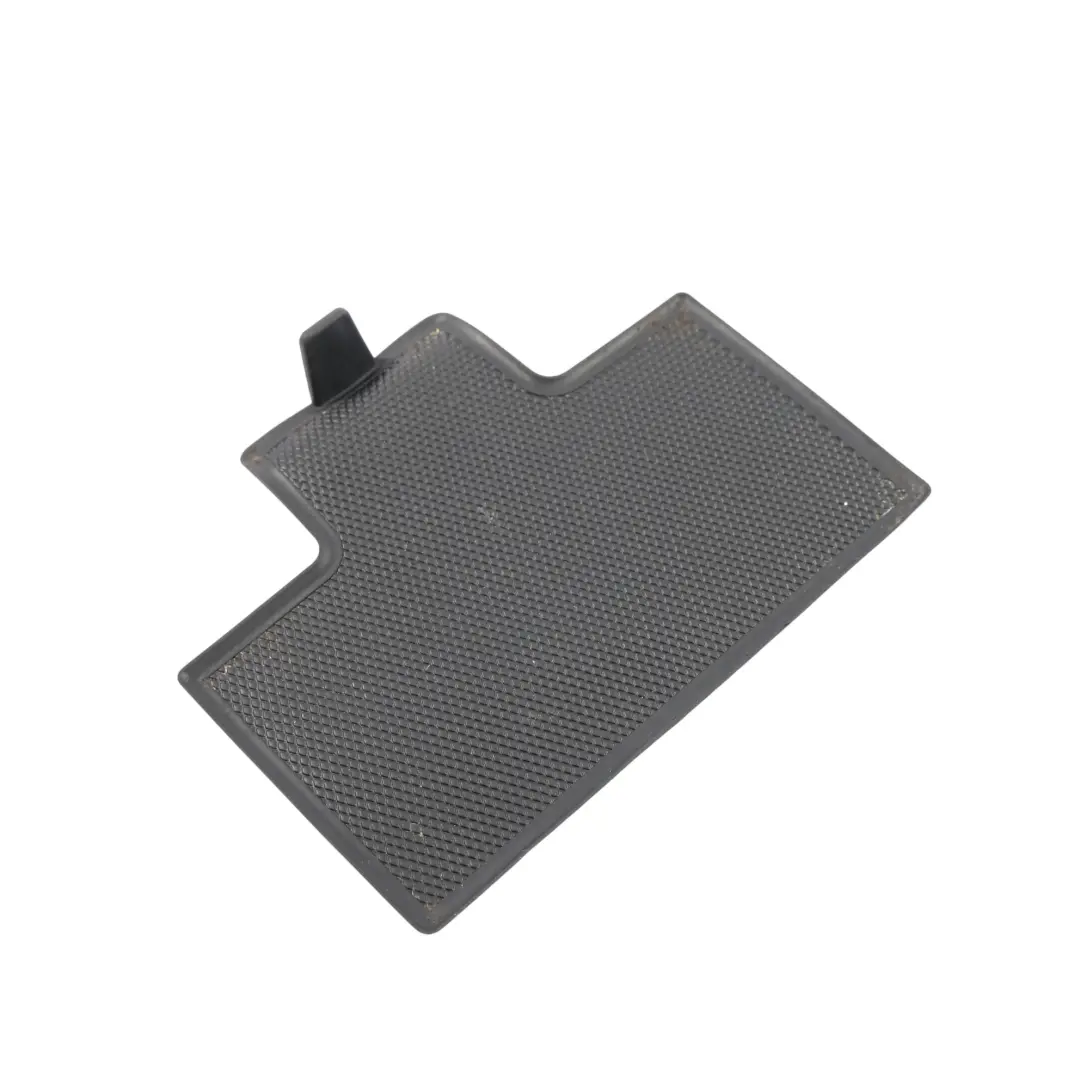 Mittelkonsole Einsatz Gummimatte Pad für Mercedes C118 mit Teilenummer A1776892100 Mercedes C118 Mittelkonsole Einsatz Gummimatte Pad - SKU A1776892100 - Teilenummer A1776892100