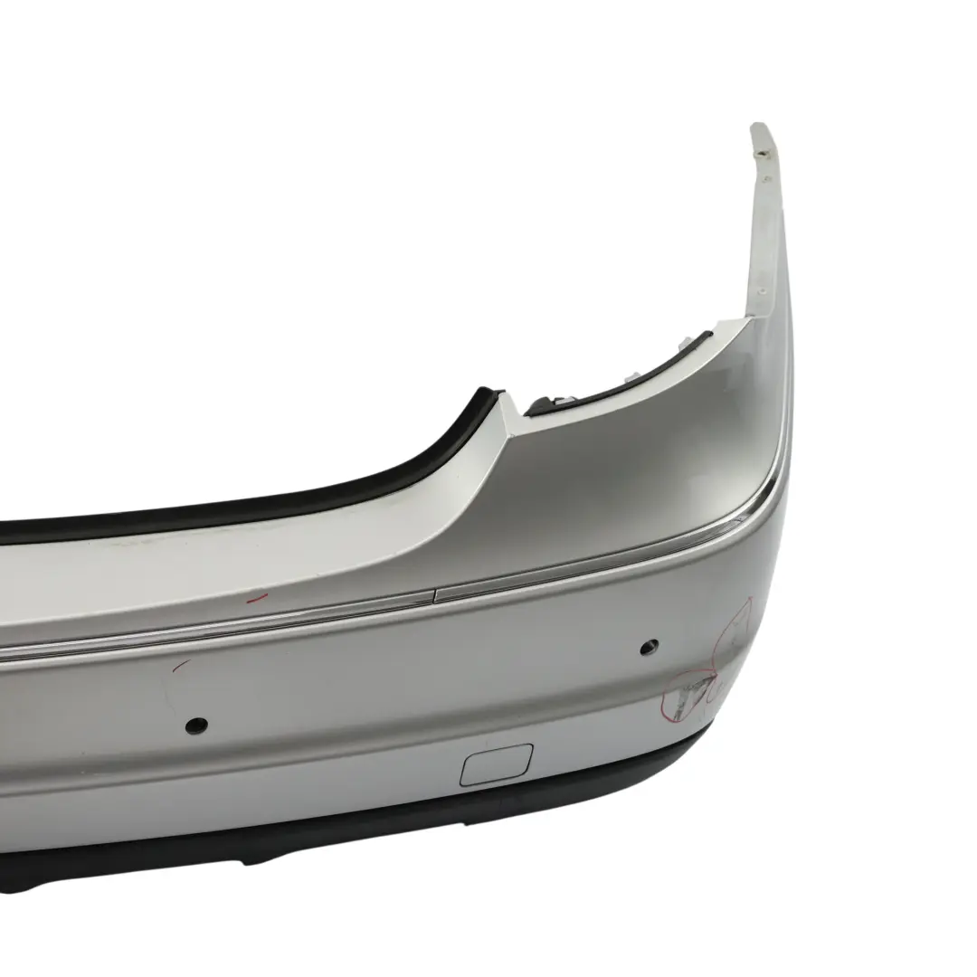 Zderzak Tylny Iridium Silver Srebrny Metalik - 775 do Mercedes CL203 o numerze A2038801540 Mercedes CL203 Zderzak Tylny Iridium Silver Srebrny Metalik - 775 - SKU A2038801540-IRS - Numer Części A2038801540