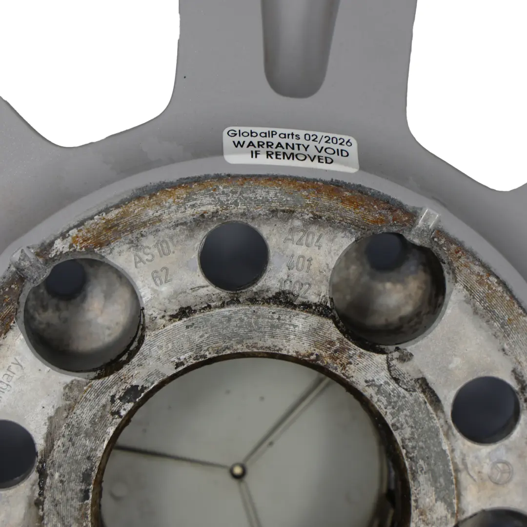 Silberne Leicht metall felge 7 Speichen 16" 6J ET:39 für Mercedes W204 mit Teilenummer A2044011002 Mercedes W204 Silberne Leicht metall felge 7 Speichen 16" 6J ET:39 - SKU A2044011002-1 - Teilenummer A2044011002