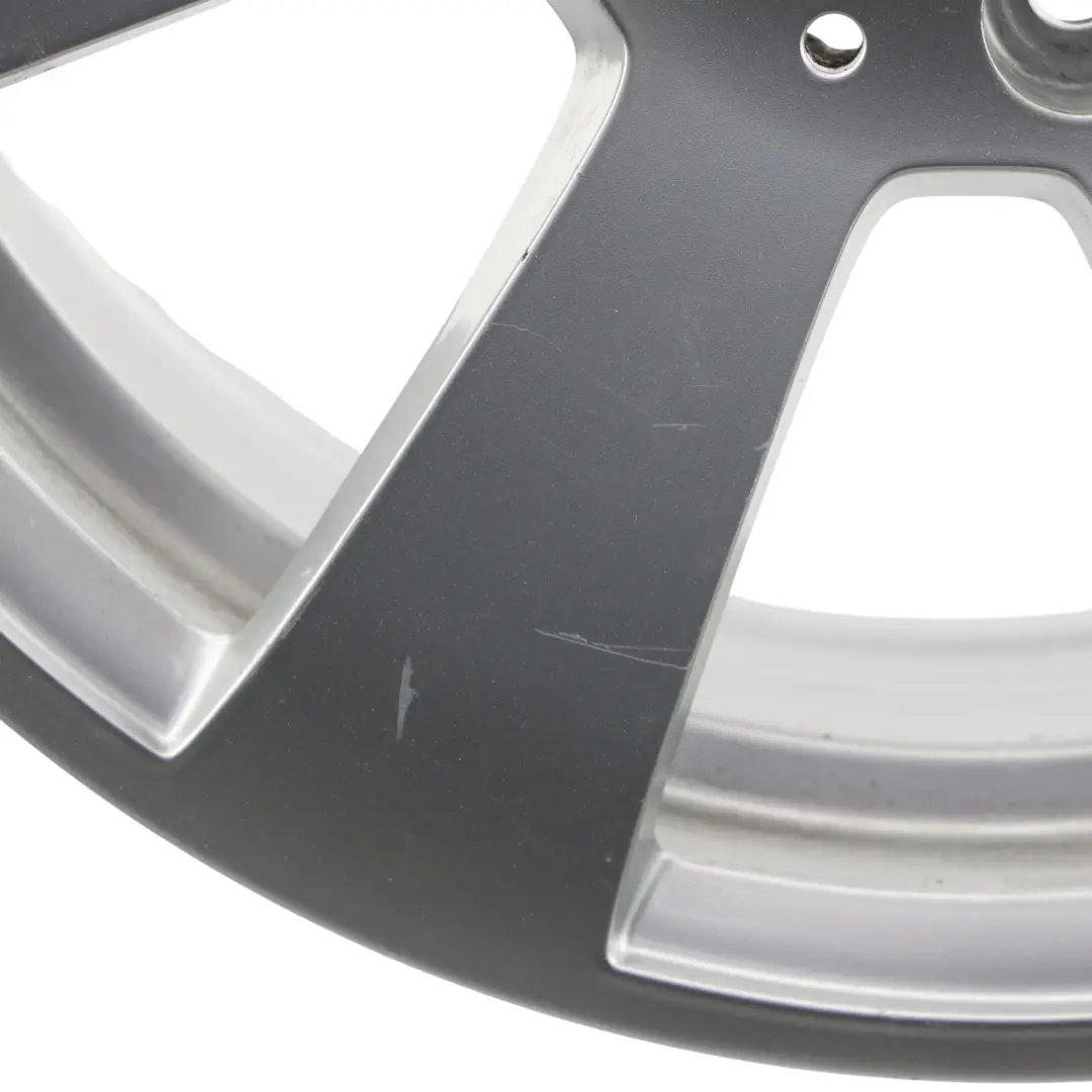 Silberne Leicht metall felge 7 Speichen 16" 6J ET:39 für Mercedes W204 mit Teilenummer A2044011002 Mercedes W204 Silberne Leicht metall felge 7 Speichen 16" 6J ET:39 - SKU A2044011002-1 - Teilenummer A2044011002