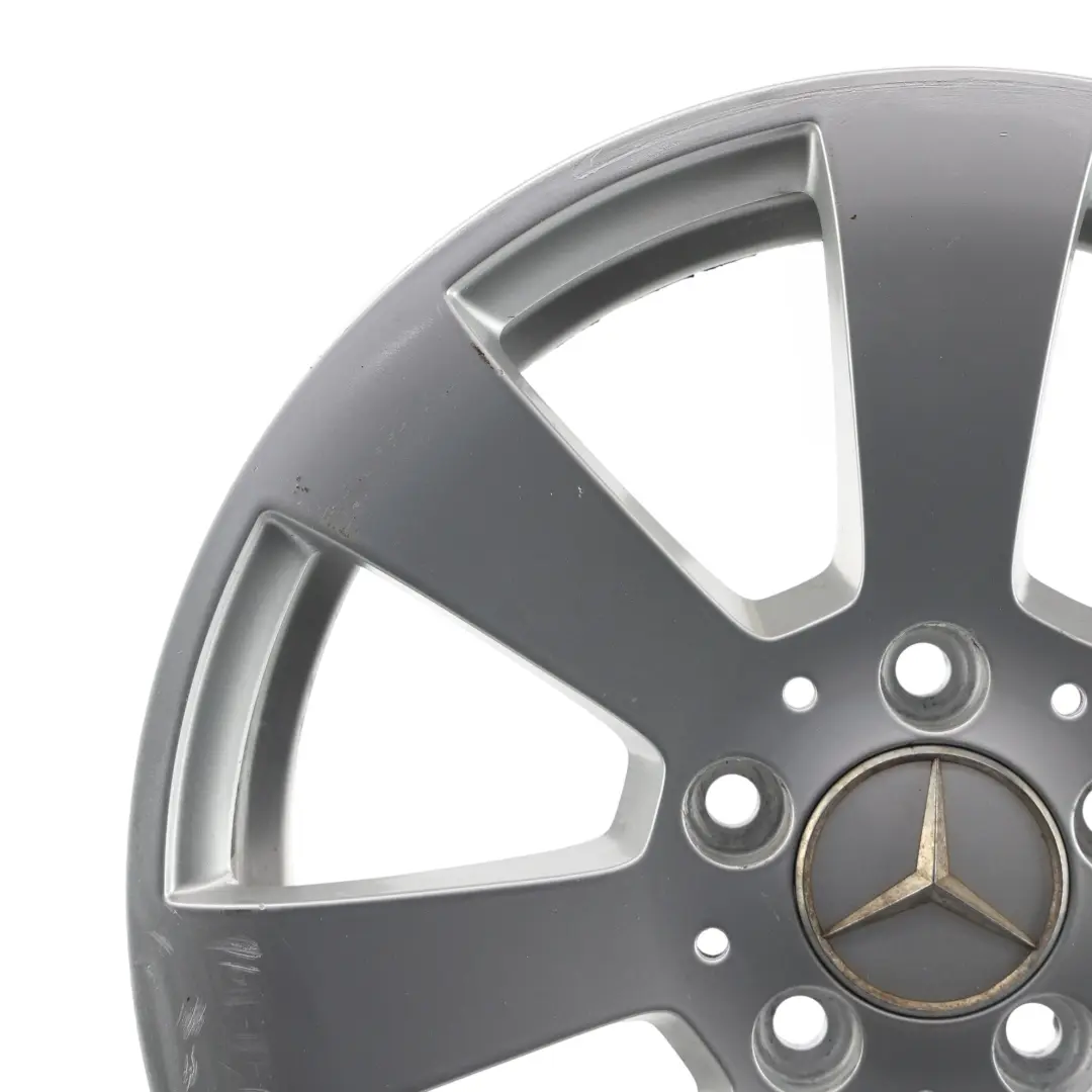  Llanta de aleación plateada Mercedes W204 de 7 radios 16" 6J ET:39 - SKU A2044011002-2 - Número de pieza A2044011002