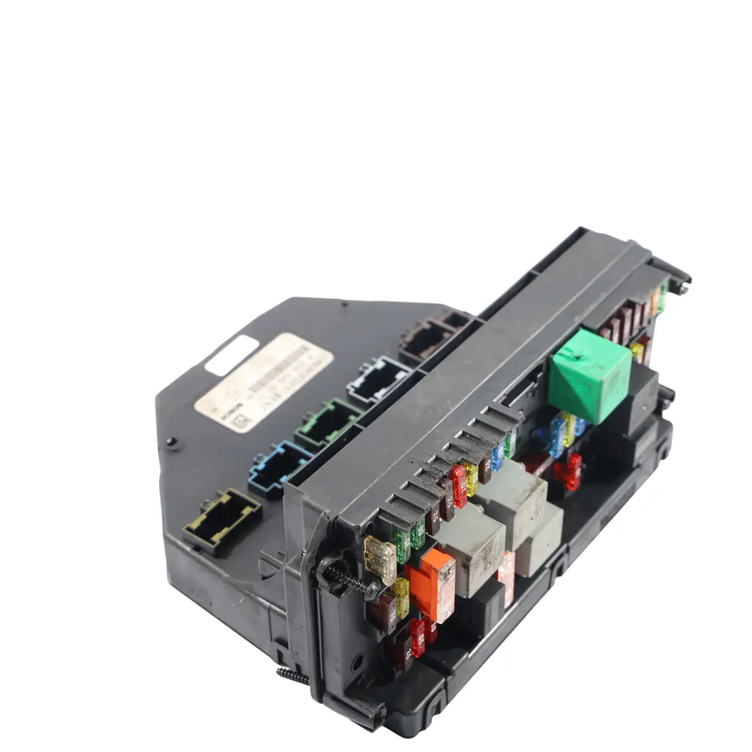 Boîte À Fusibles Avant Module Commande Confort pour Mercedes W204 à propos du numéro de pièce A2045456301 Mercedes W204 Boîte À Fusibles Avant Module Commande Confort - SKU A2045456301 - Numéro de pièce A2045456301