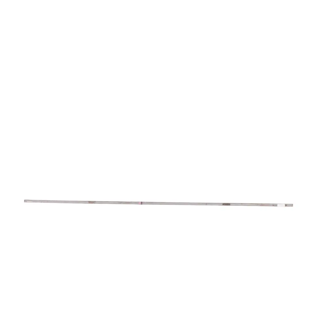 Mercedes W204 Moulure De Porte Avant Cache Bande Gauche - SKU A2047200180 - Numéro de pièce A2047200180