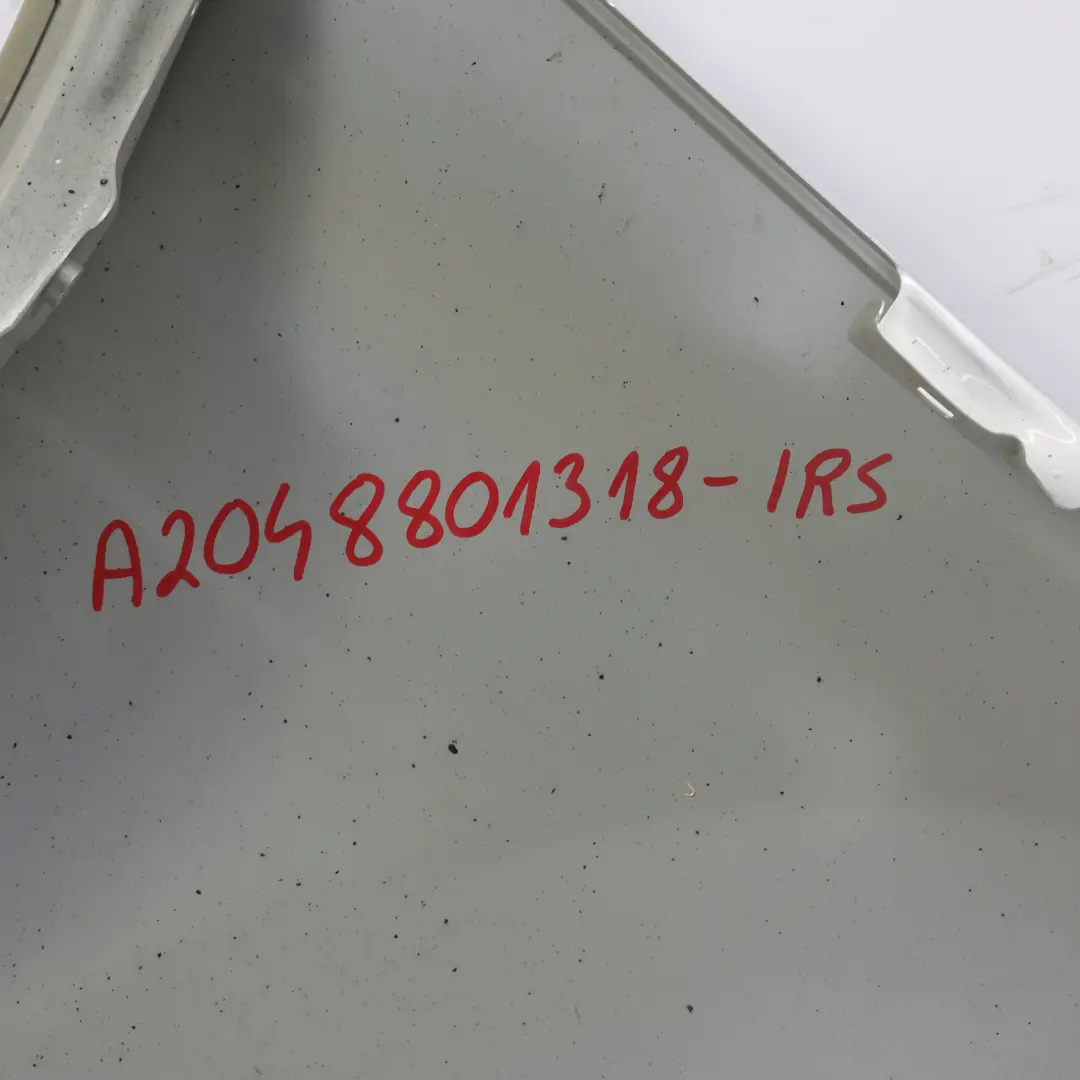 Mercedes W204 Panneau latéral de l'aile avant gauche Iridium Silver Metallic 775 - SKU A2048801318-IRS - Numéro de pièce A2048801318