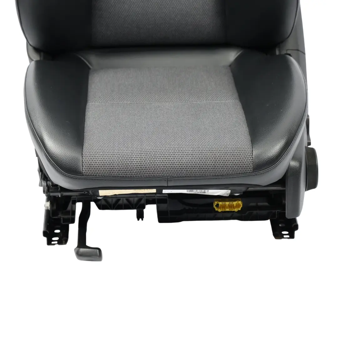 Sedile Sport Anteriore Sinistro Elettrico Tessuto Pelle Nero per Mercedes W204 S204 con numero di parte A2049102347 Mercedes W204 S204 Sedile Sport Anteriore Sinistro Elettrico Tessuto Pelle Nero - SKU A2049102347-3 - Numero di parte A2049102347