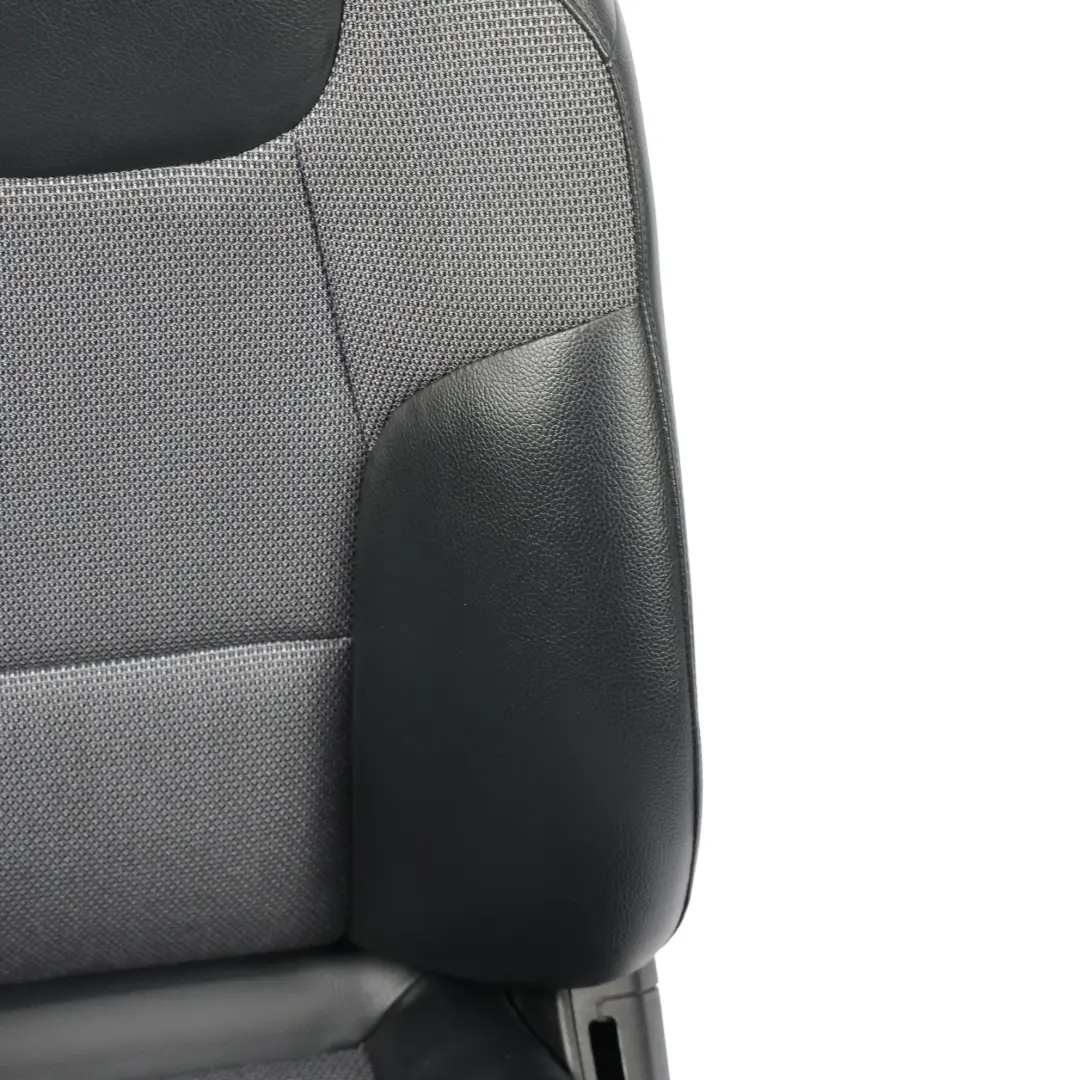 Vordersitz Mercedes W204 S204 Sport Links N/S Stoff Leder Schwarz für mit Teilenummer A2049102347 Vordersitz Mercedes W204 S204 Sport Links N/S Stoff Leder Schwarz - SKU A2049102347-3 - Teilenummer A2049102347