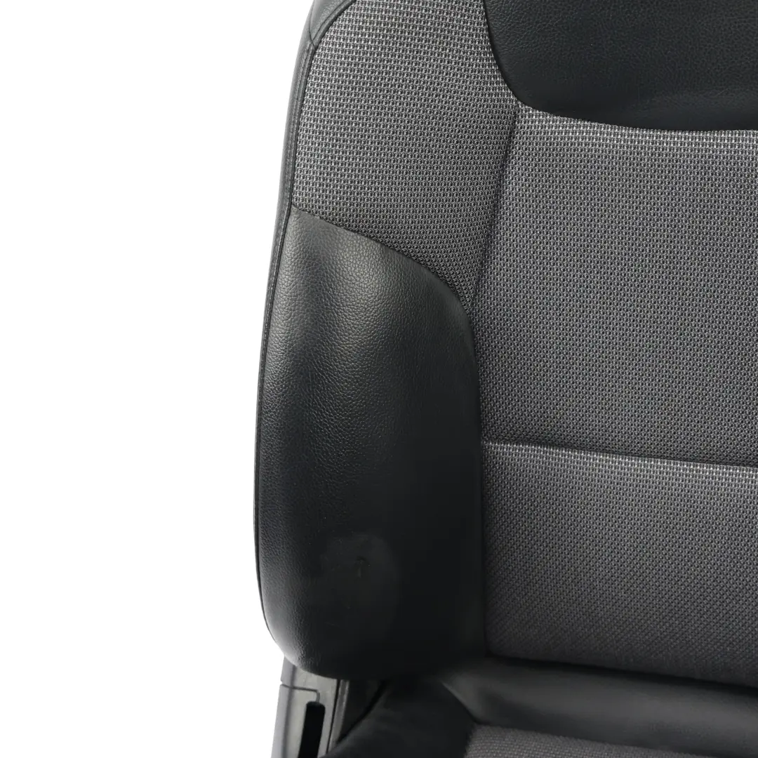 Asiento Delantero Derecho Medio Cuero Negro para Mercedes W204 S204 Sport con número de pieza A2049106947 Mercedes W204 S204 Sport Asiento Delantero Derecho Medio Cuero Negro - SKU A2049106947-5 - Número de pieza A2049106947