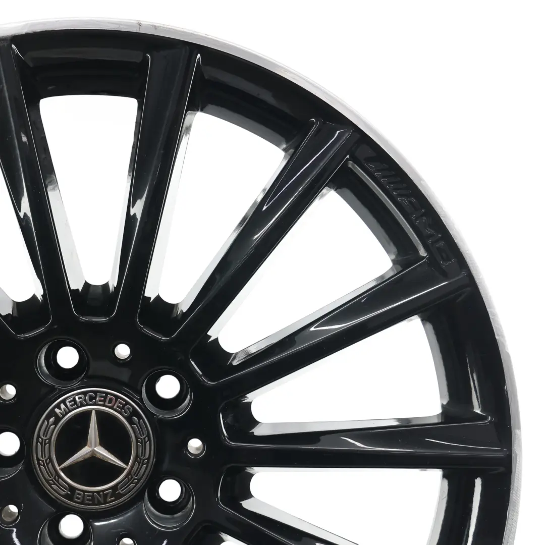Jante Arrière Alliage 19" ET52 8,5J 14 Rayons pour Mercedes W205 S205 AMG à propos du numéro de pièce A2054011400 Mercedes W205 S205 AMG Jante Arrière Alliage 19" ET52 8,5J 14 Rayons - SKU A2054011400-4 - Numéro de pièce A2054011400
