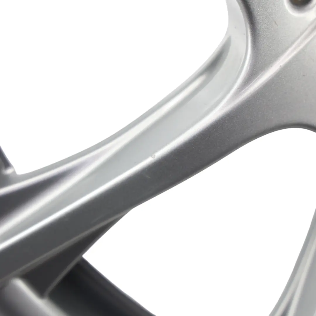 Cerchio In Lega Argento 16'' 6,5J ET:38 10 Razze per Mercedes W205 con numero di parte A2054012400 Mercedes W205 Cerchio In Lega Argento 16'' 6,5J ET:38 10 Razze - SKU A2054012400-2 - Numero di parte A2054012400