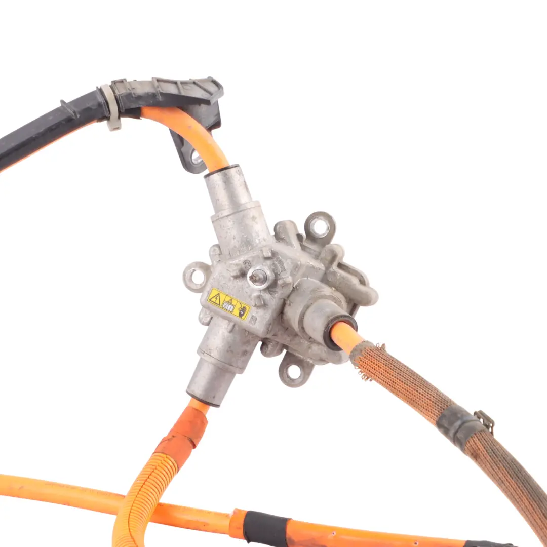 Wiring Harness Cable Loom A2135451100 to Mercedes W205 Battery with Part number A2055402880 Mercedes W205 Battery Wiring Harness Cable Loom A2135451100 - SKU A2055402880 - Part number A2055402880