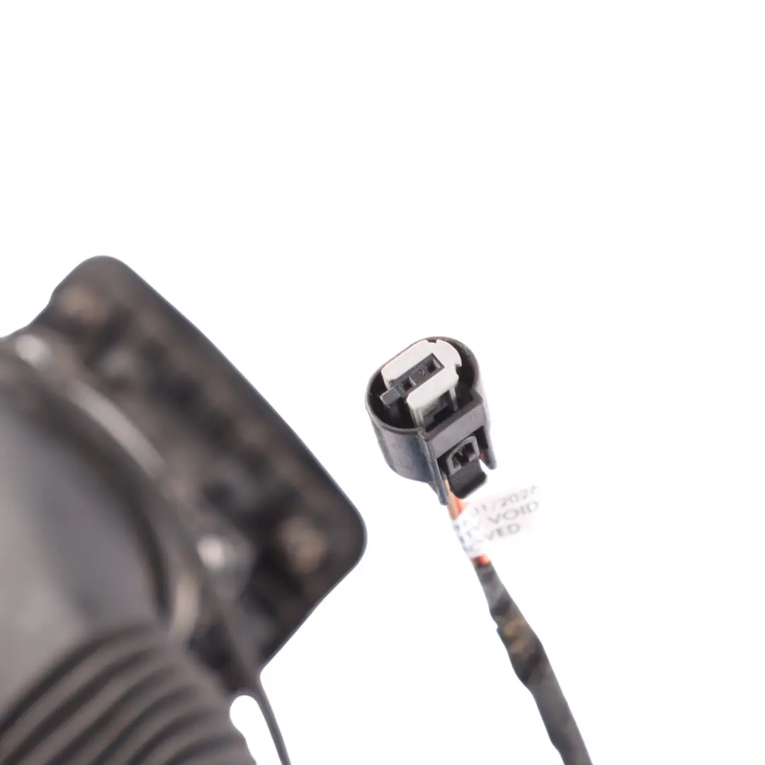 Charging Socket Cable Wiring Loom Harness to Mercedes W205 Battery with Part number A2055404396 Mercedes W205 Battery Charging Socket Cable Wiring Loom Harness - SKU A2055404396 - Part number A2055404396