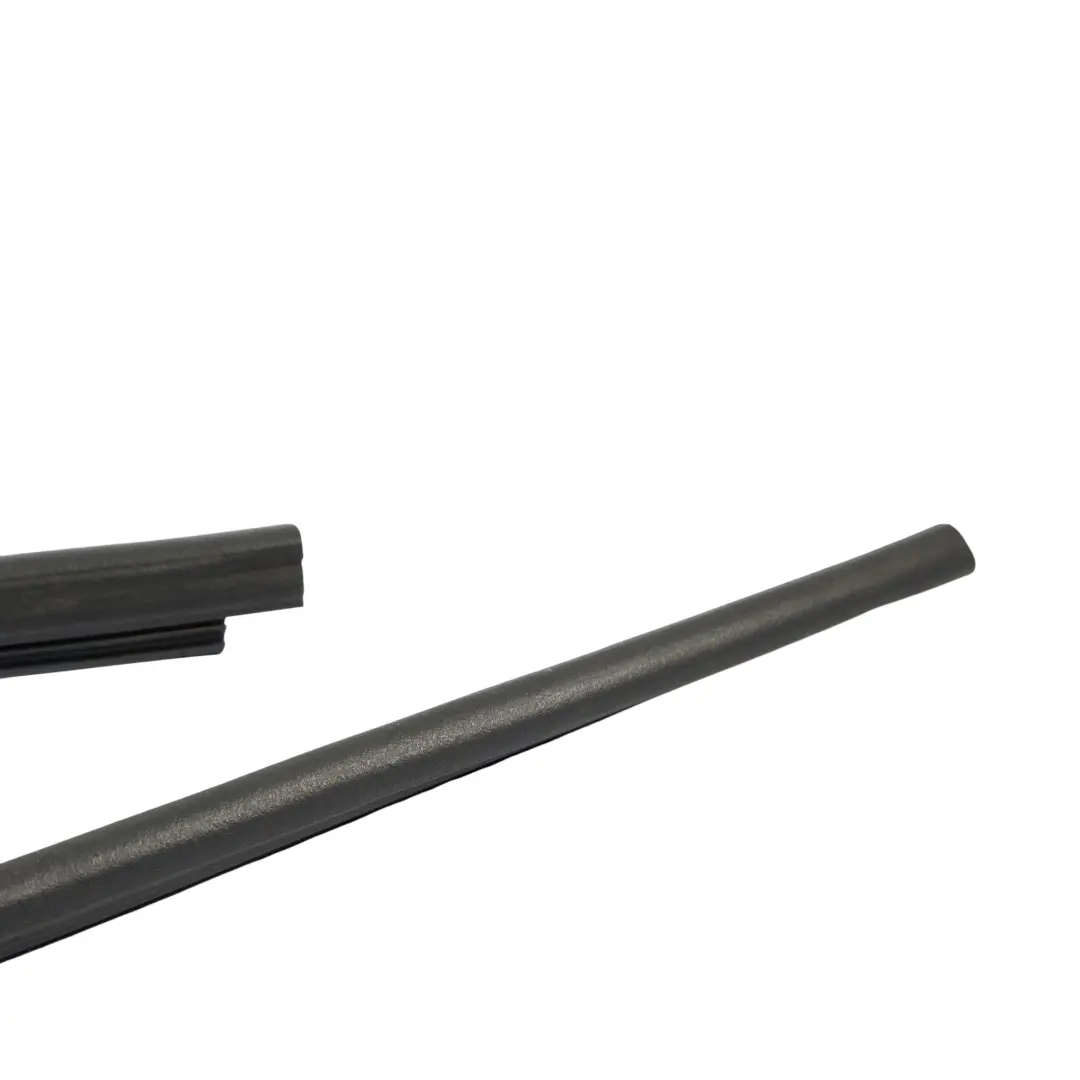 Mercedes W205 Cappuccio Bonnet Guarnizione Gomma Sinistra Destra - SKU A2058870000 - Numero di parte A2058870000