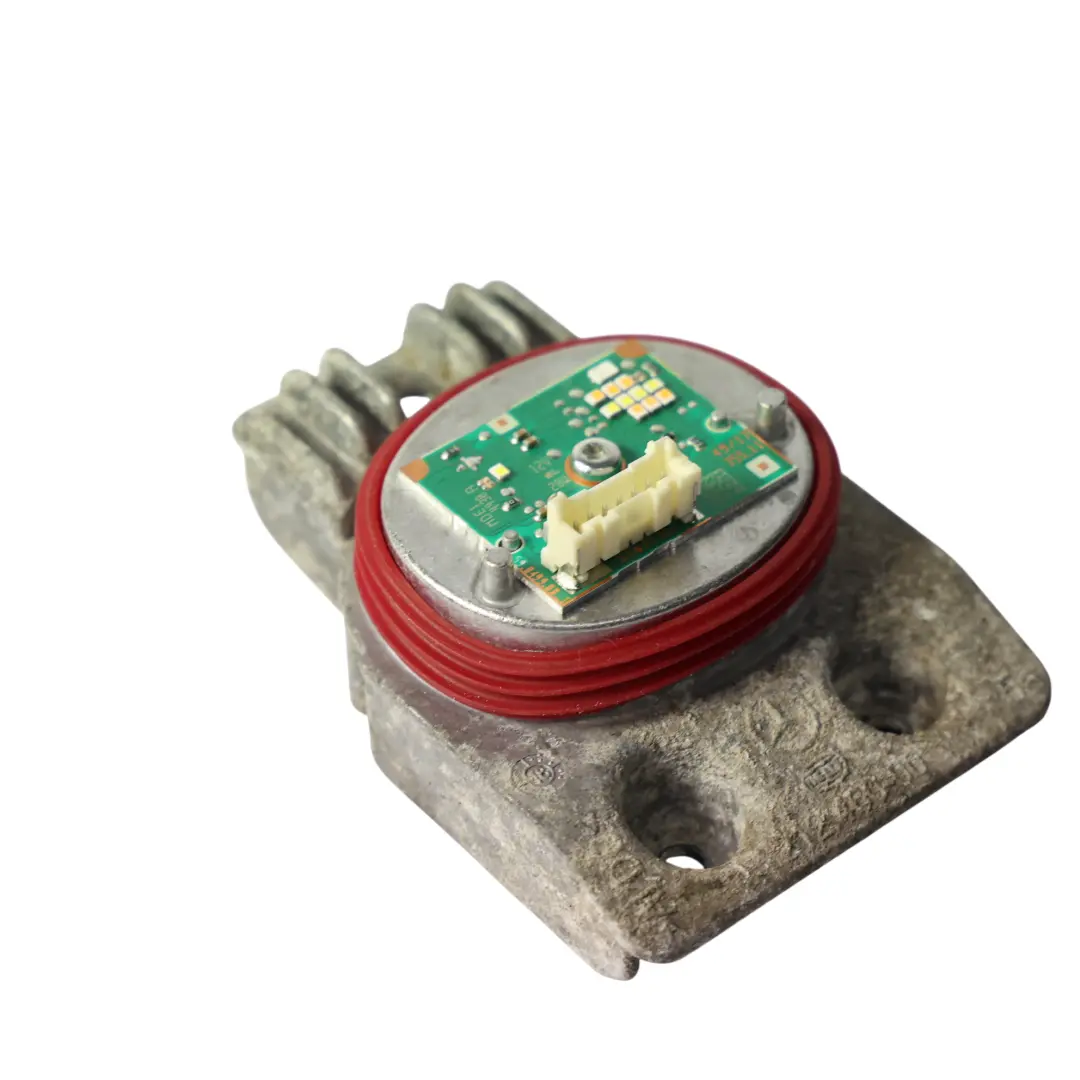 Moduł Świateł LED Do Jazdy Dziennej JEŻ do Mercedes W205 o numerze A2059067804 Mercedes W205 Moduł Świateł LED Do Jazdy Dziennej JEŻ - SKU A2059067804 - Numer Części A2059067804